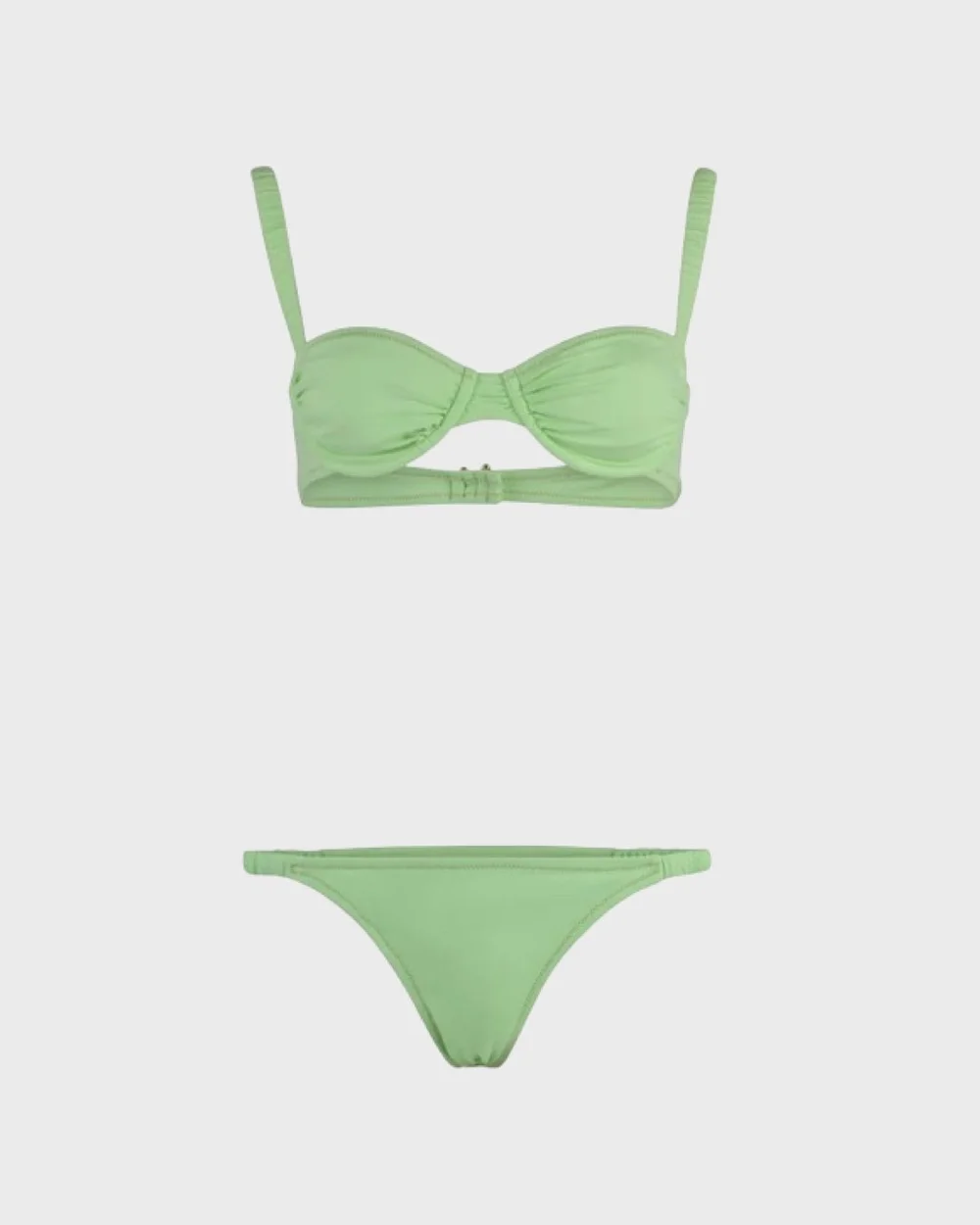 Reina Olga Bikini