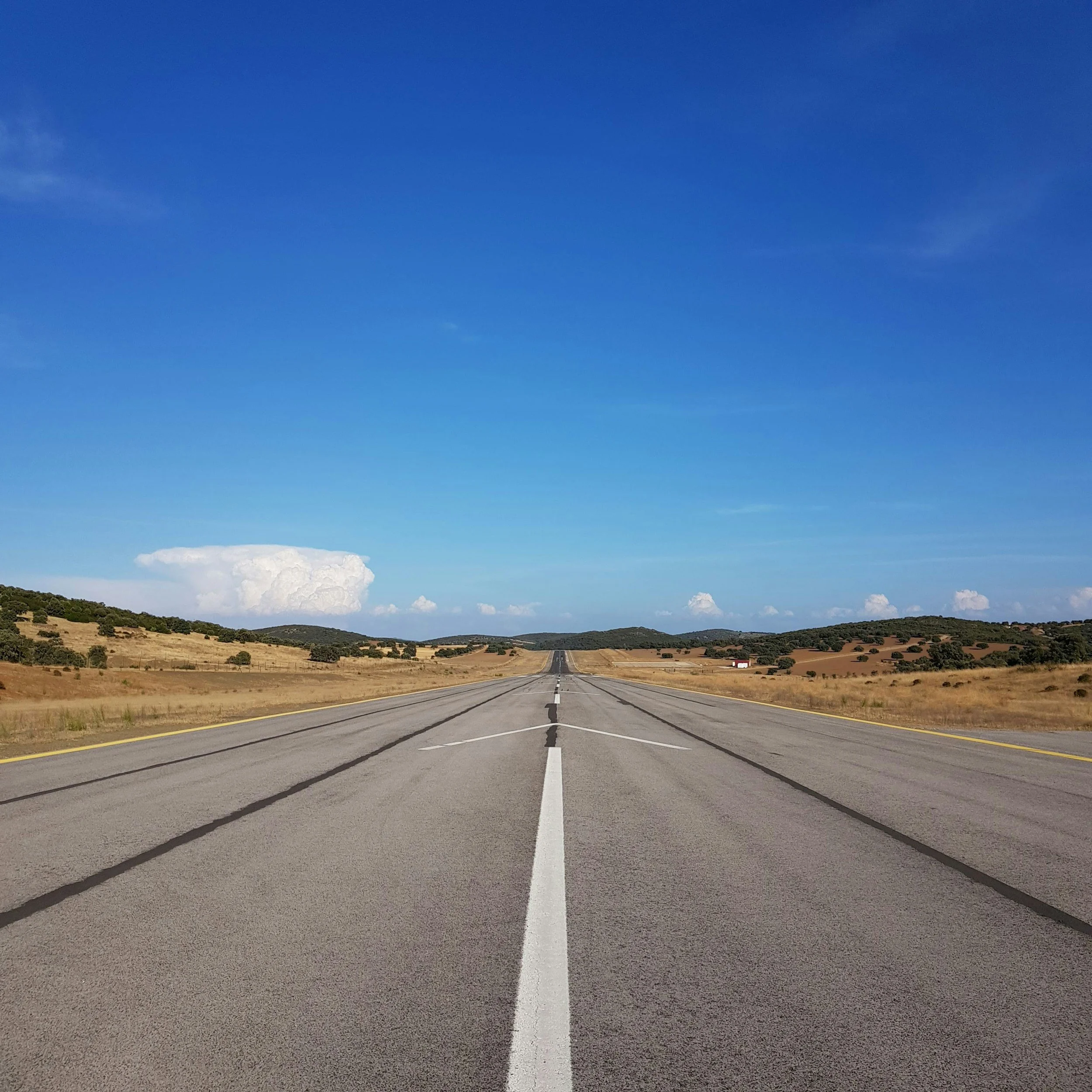 Aviation 2025: Where Real Assets Take Flight