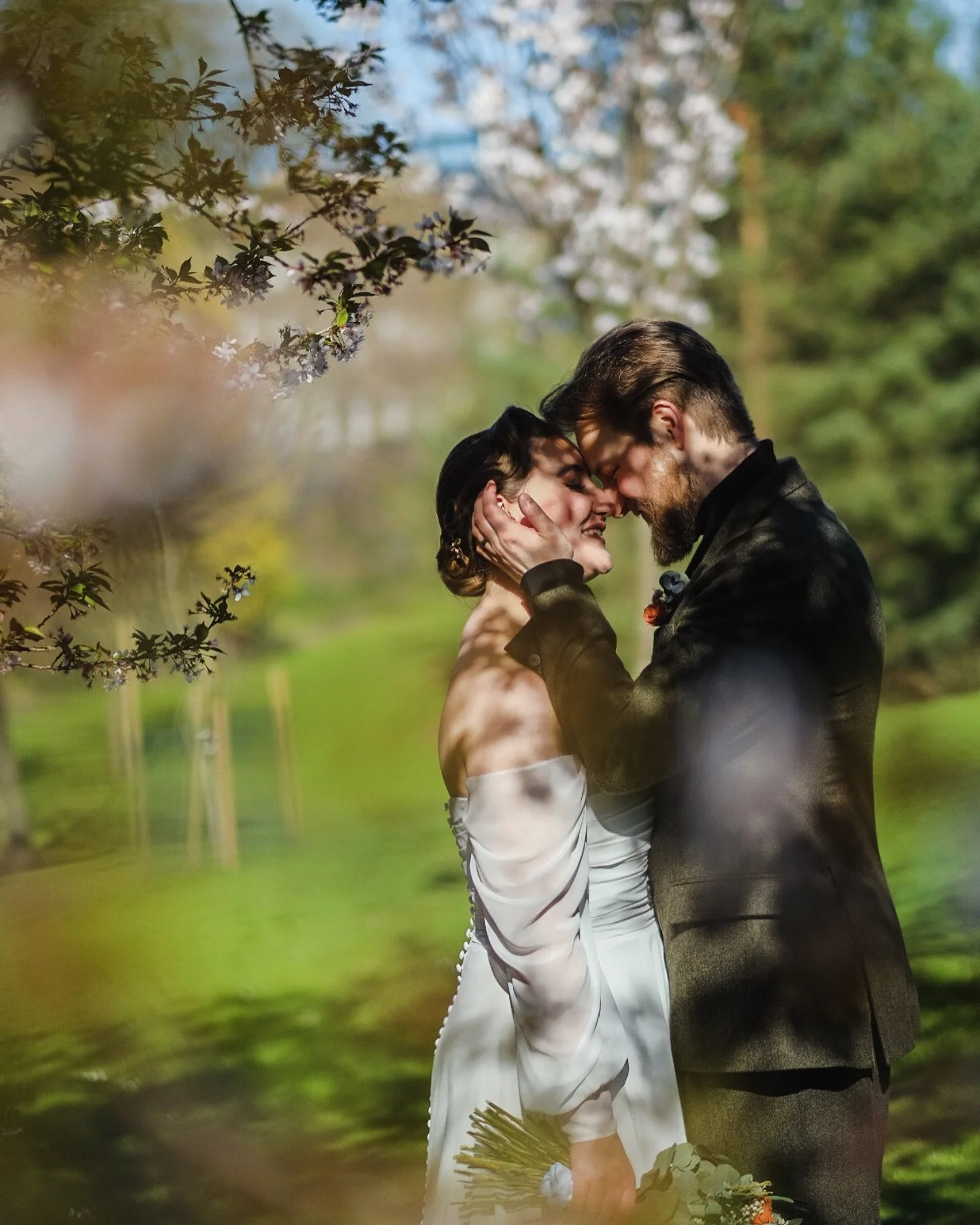 Spring has sprung- sun, blossom and love! These two said a big yes today at @rcpevenue. Cherry and Dom have been amazing to capture and the best part was the ceremony was in a library- I felt so at home!!! @thescottishcelebrant @primadonnabridalnorwi