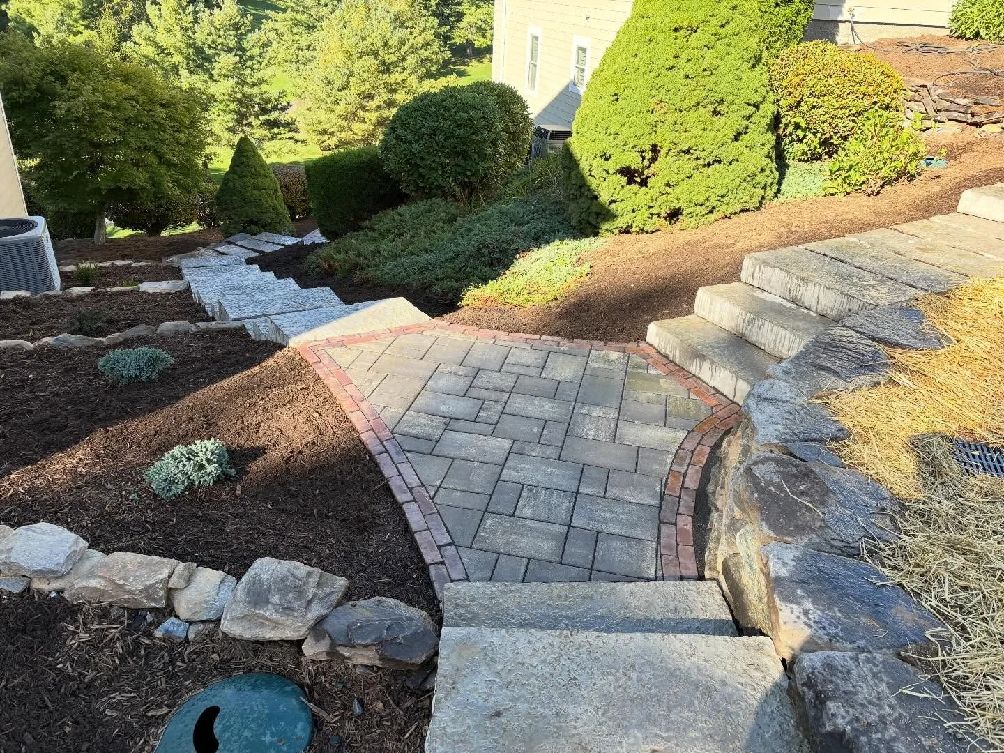 5 Landscaping Projects to Start Planning Before Fall