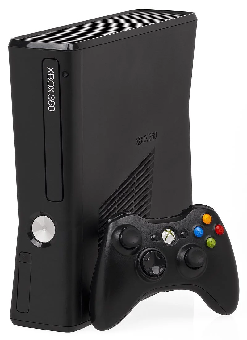 Xbox 360S (slim)
