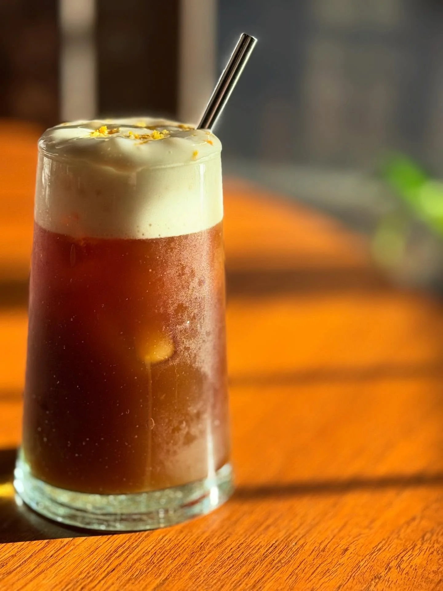 For all you absolute iced coffee die hards, let us introduce to you the Through the House, Spiced Mont Blanc 🗻

- Orange infused chilled filter 
- Spiced oat cold foam
- Zesty sprinkle for some added aromas 

Credit to Australia for this silly billy