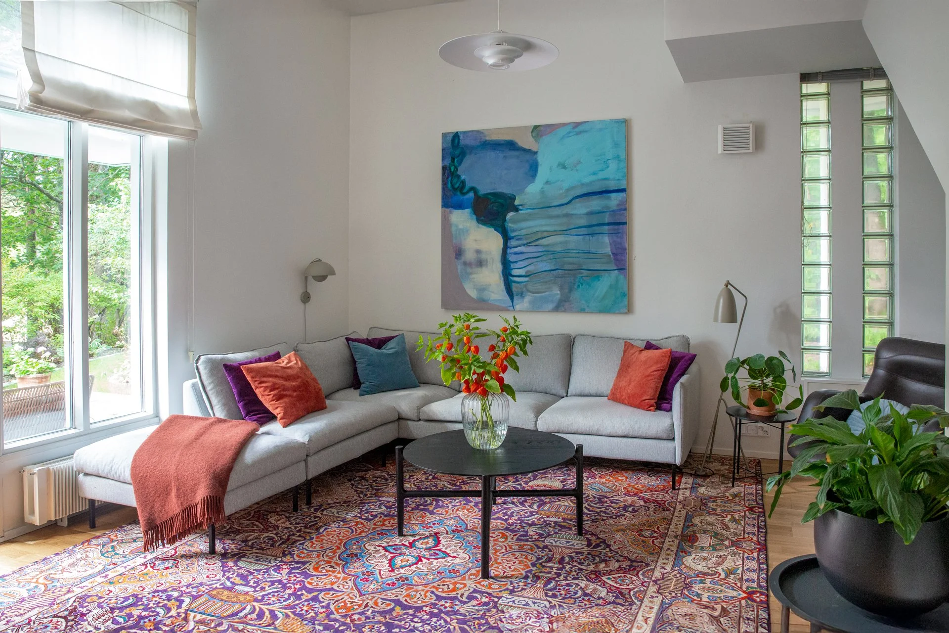 Complete Renovation of a 1980s Semi-Detached Home