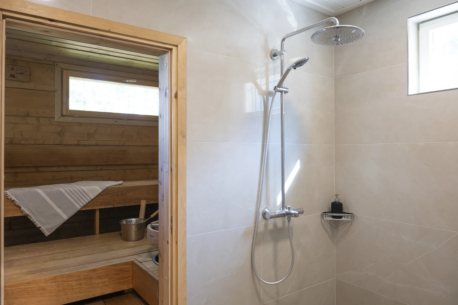 Website size-7772.jpg