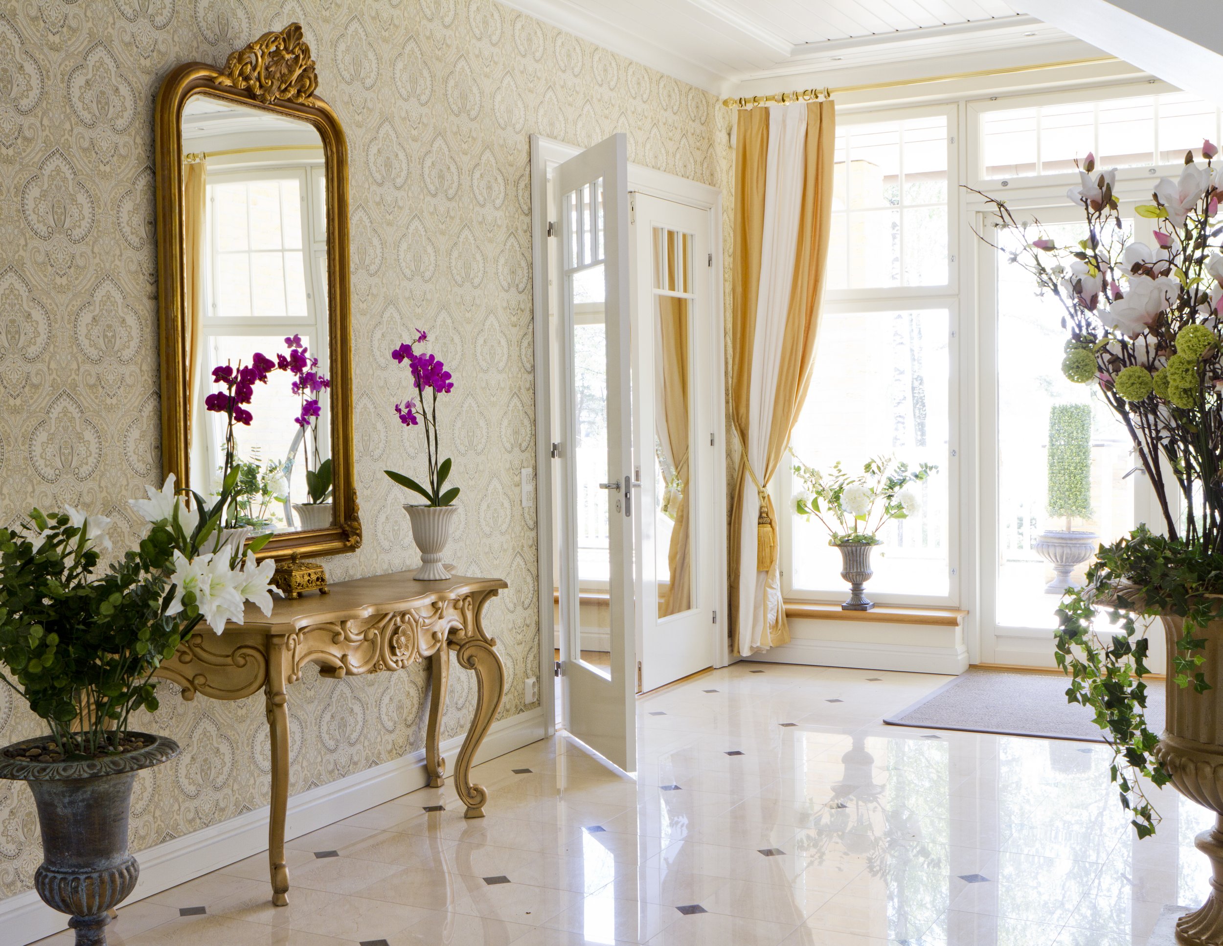 English-Style Seaside Manor