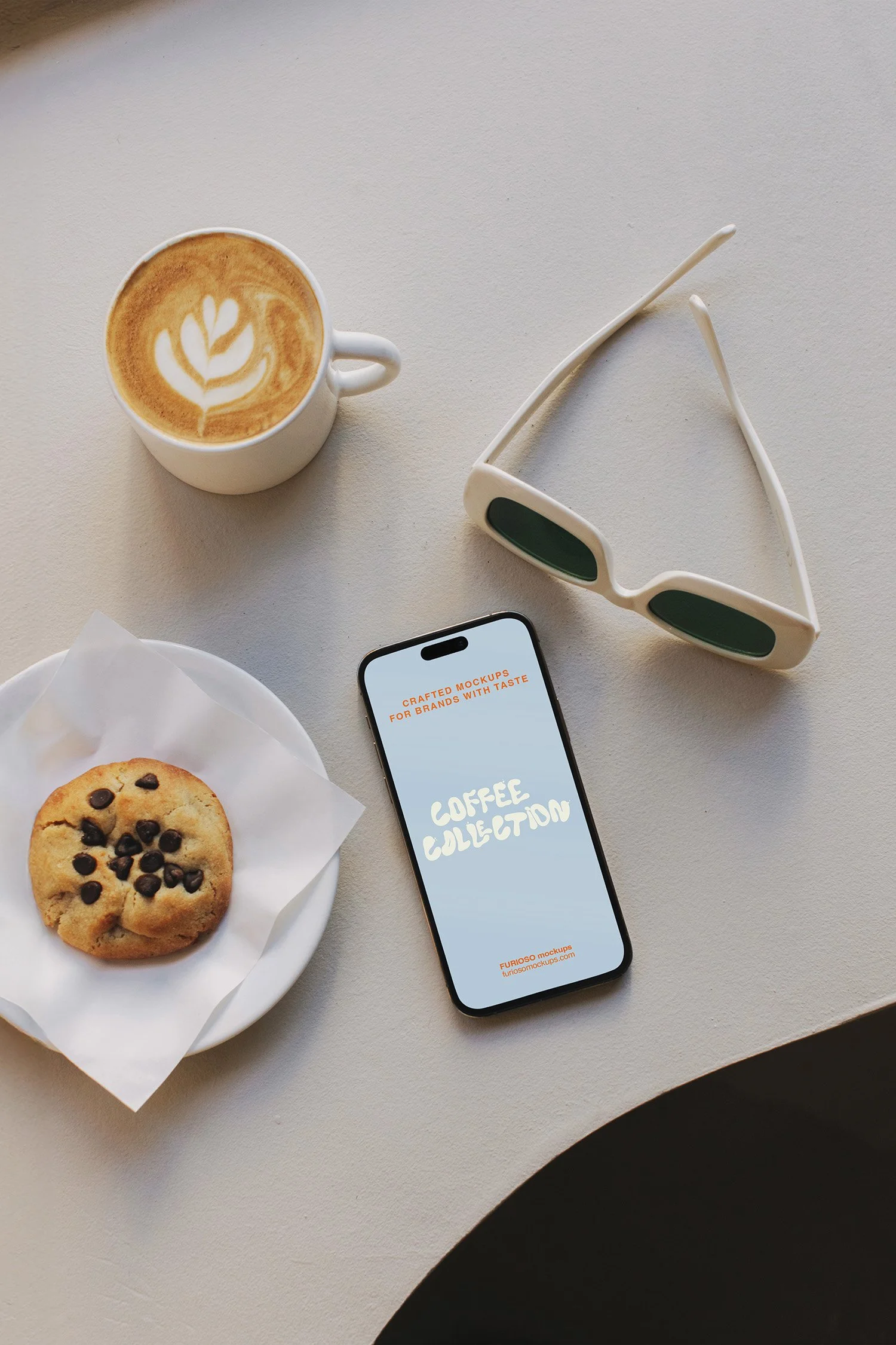iPhone Mockup 01CC_2.jpg
