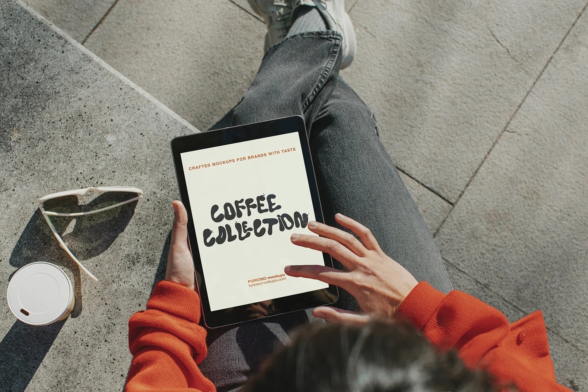 Ipad Mockup 01CC_1.jpg