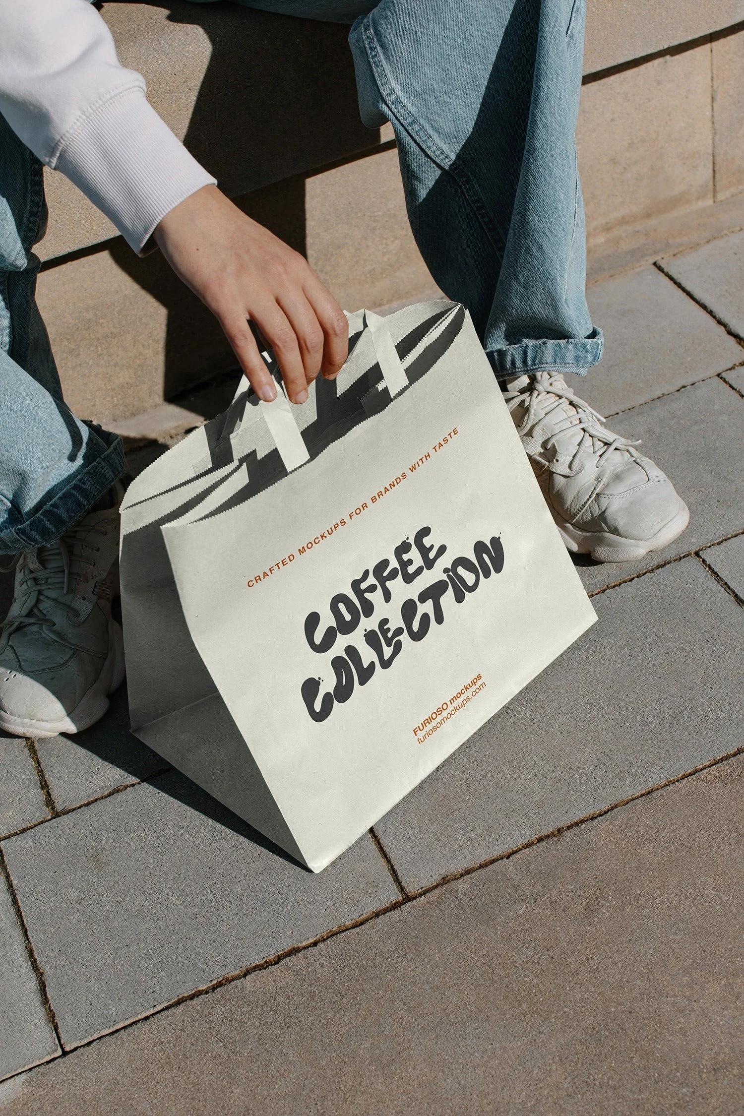 Bag Mockup 02CC_1.jpg