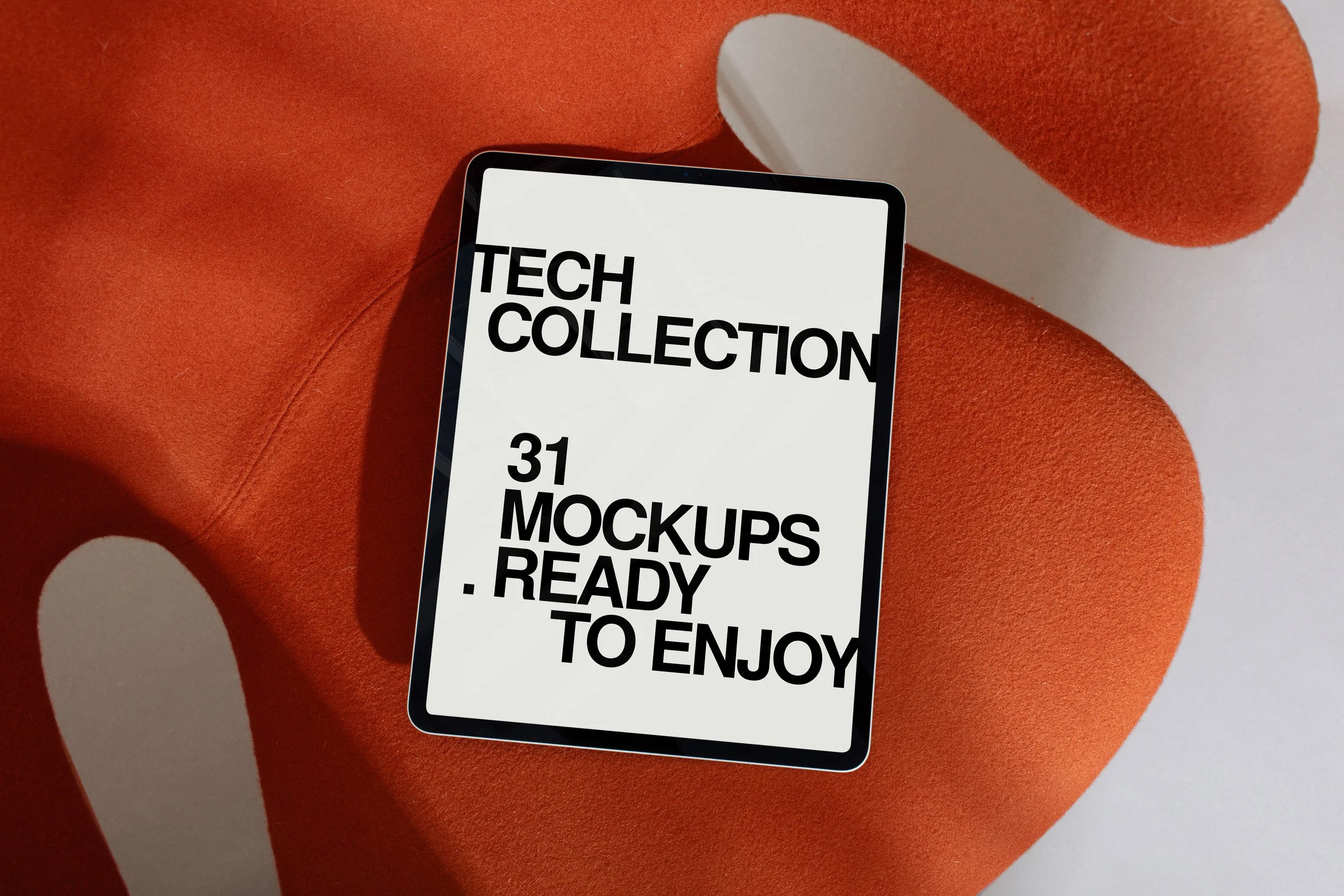 Basic Tech Collection – 31 mockups