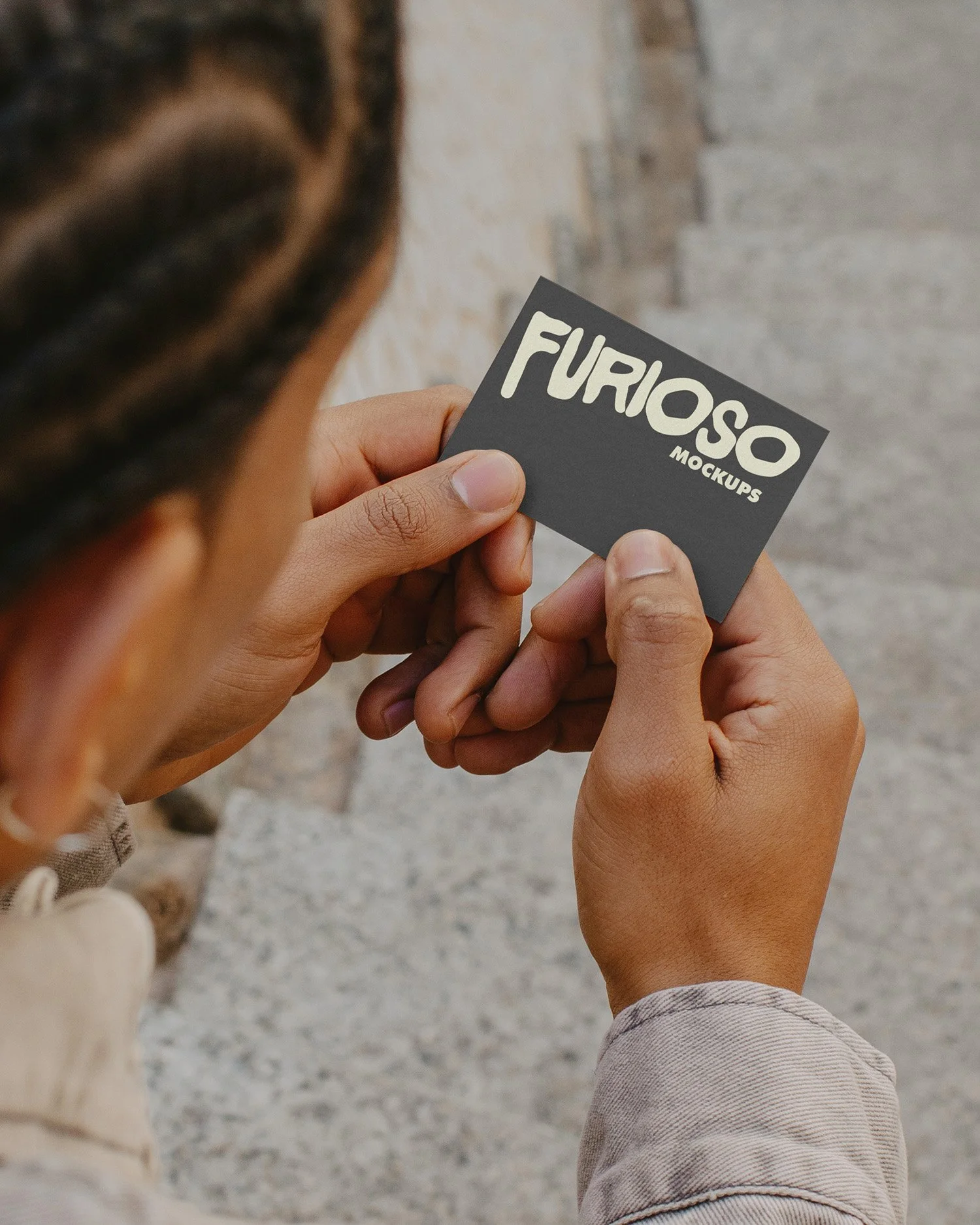 Business Card Mockup 03UC_4.jpg