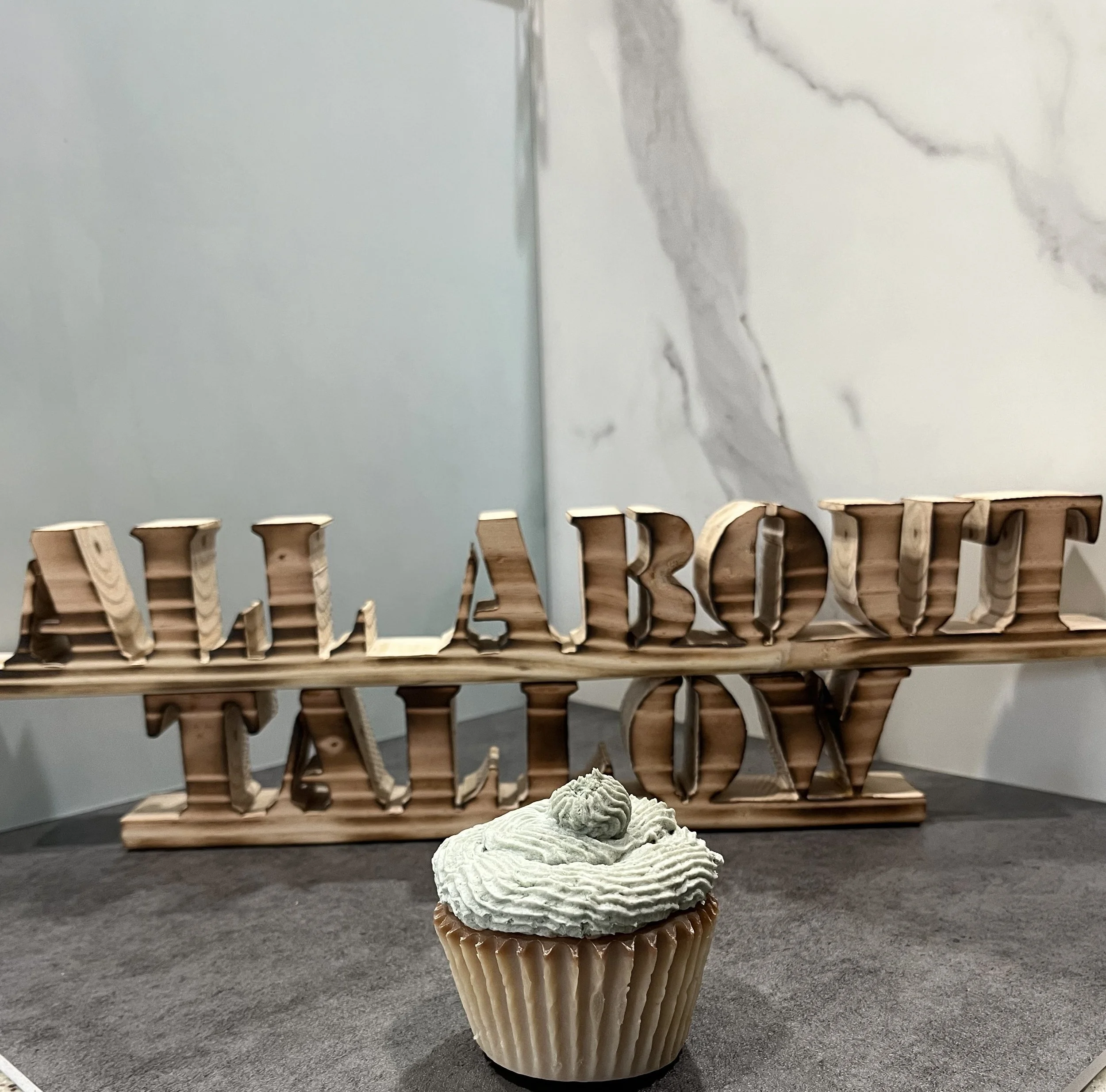 Vanilla cupcake.jpeg