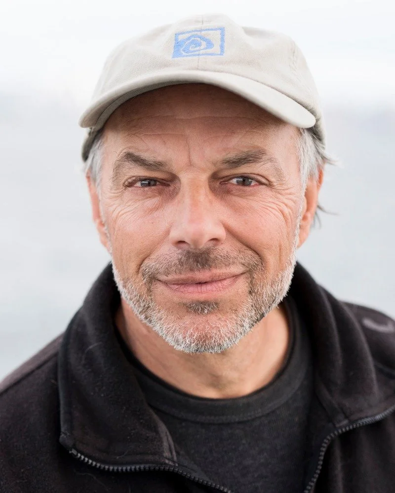 Headshot of Carl Safina