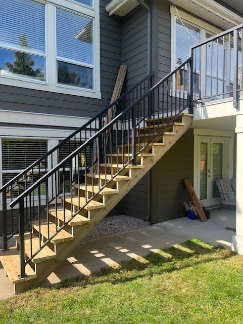 tims stairs after.jpg