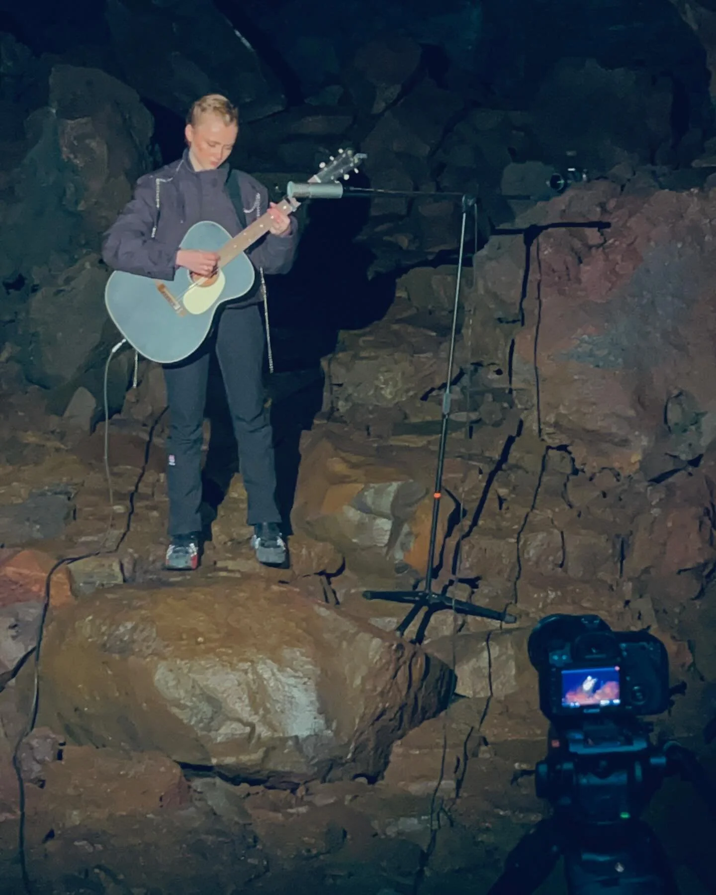 the wonderful @elinsifhall was good enough sport to let @recordiniceland &amp; @thelineofbestfit drag to perform &lsquo;manndr&aacute;p af g&aacute;leysi&rsquo; (e. reckless homicide) in a cave (!!) @thelavatunnel during @icelandairwaves 

it has sin