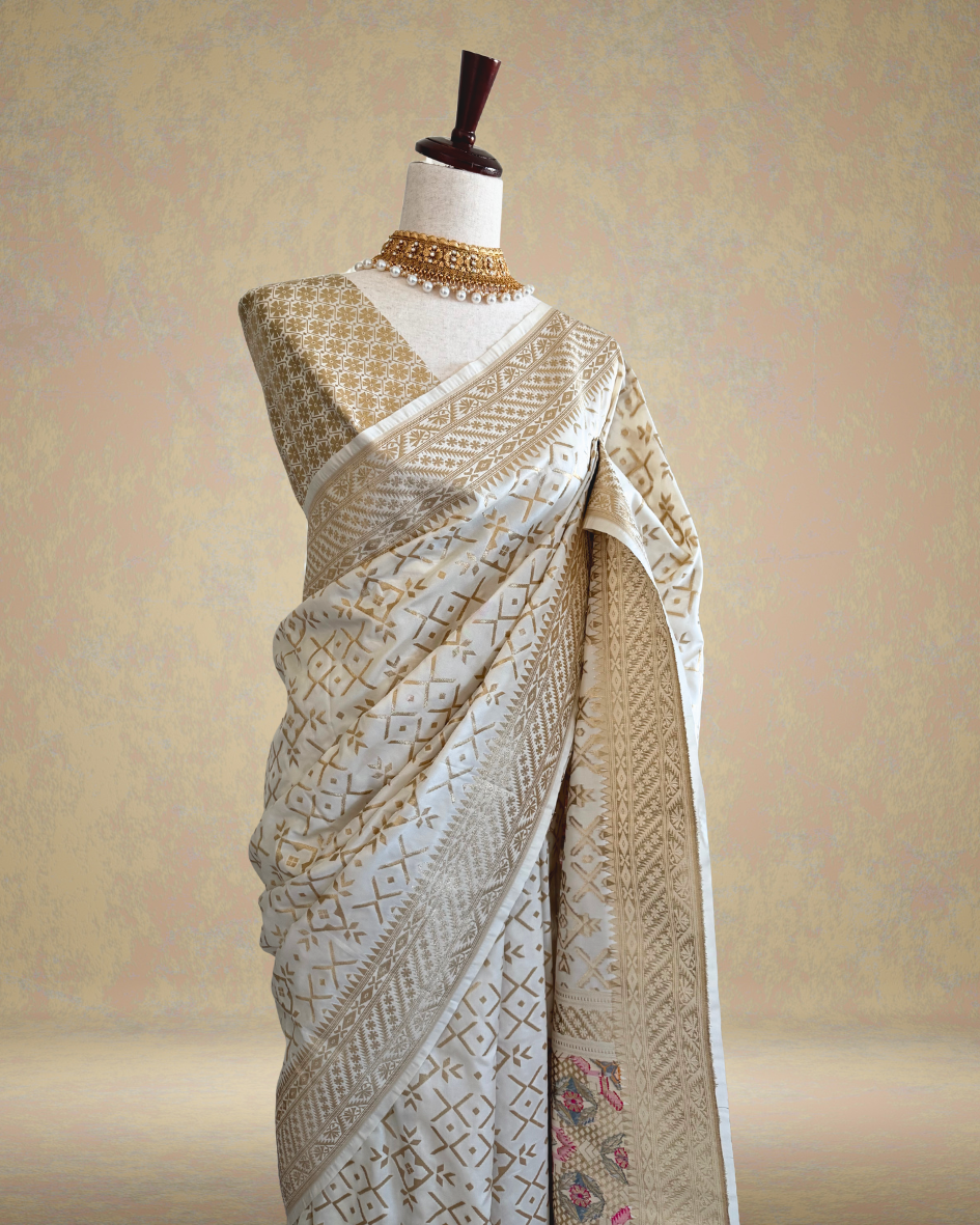 Banarasi Silk Gold Zari Saree Contrast Palla