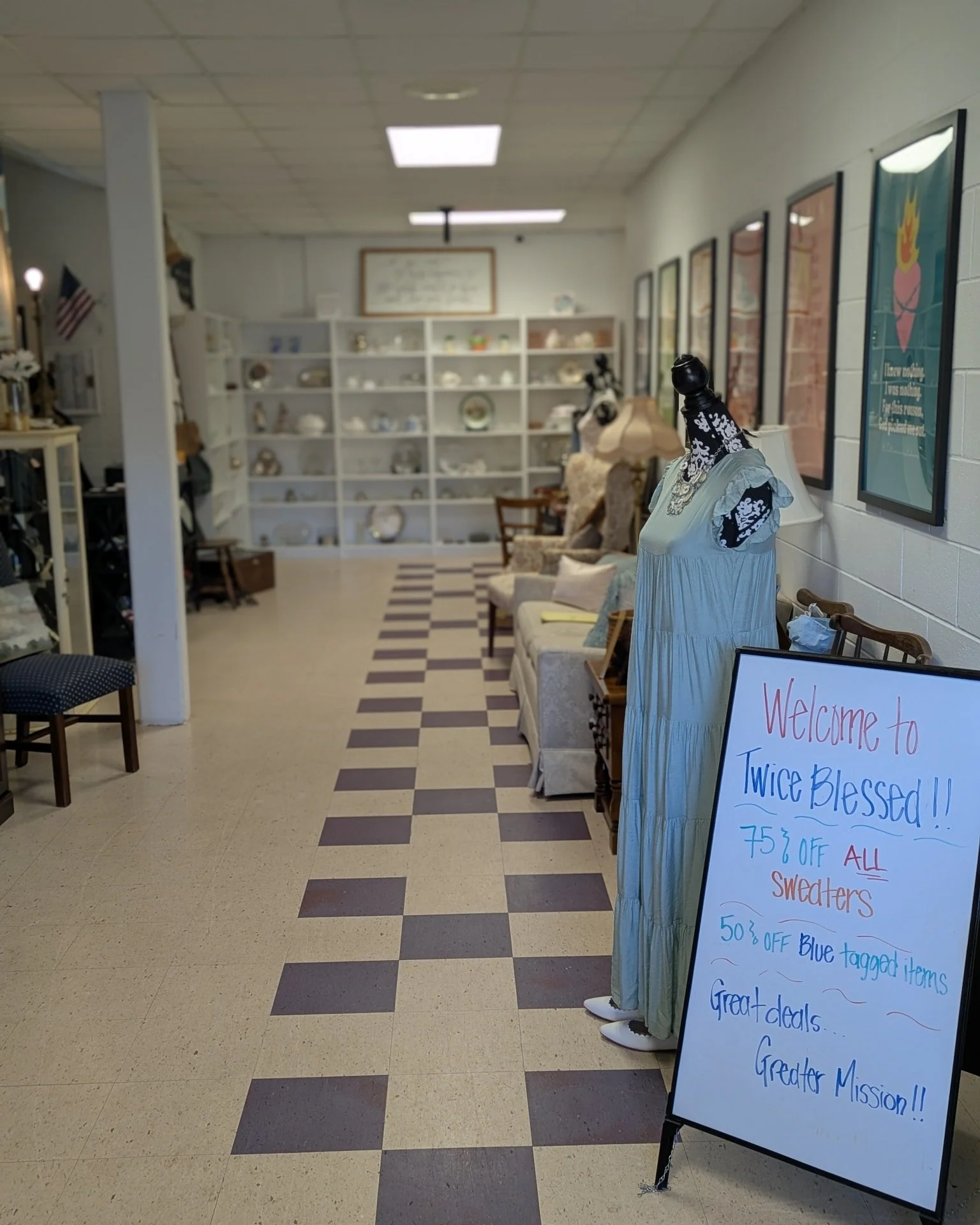 ☀️Good morning, friends!☀️ The sun is shining.  Our doors are open and we can't wait to welcome you!! Come visit us and see what treasures await you.

Great Deals. Greater Mission! 🩵🩵