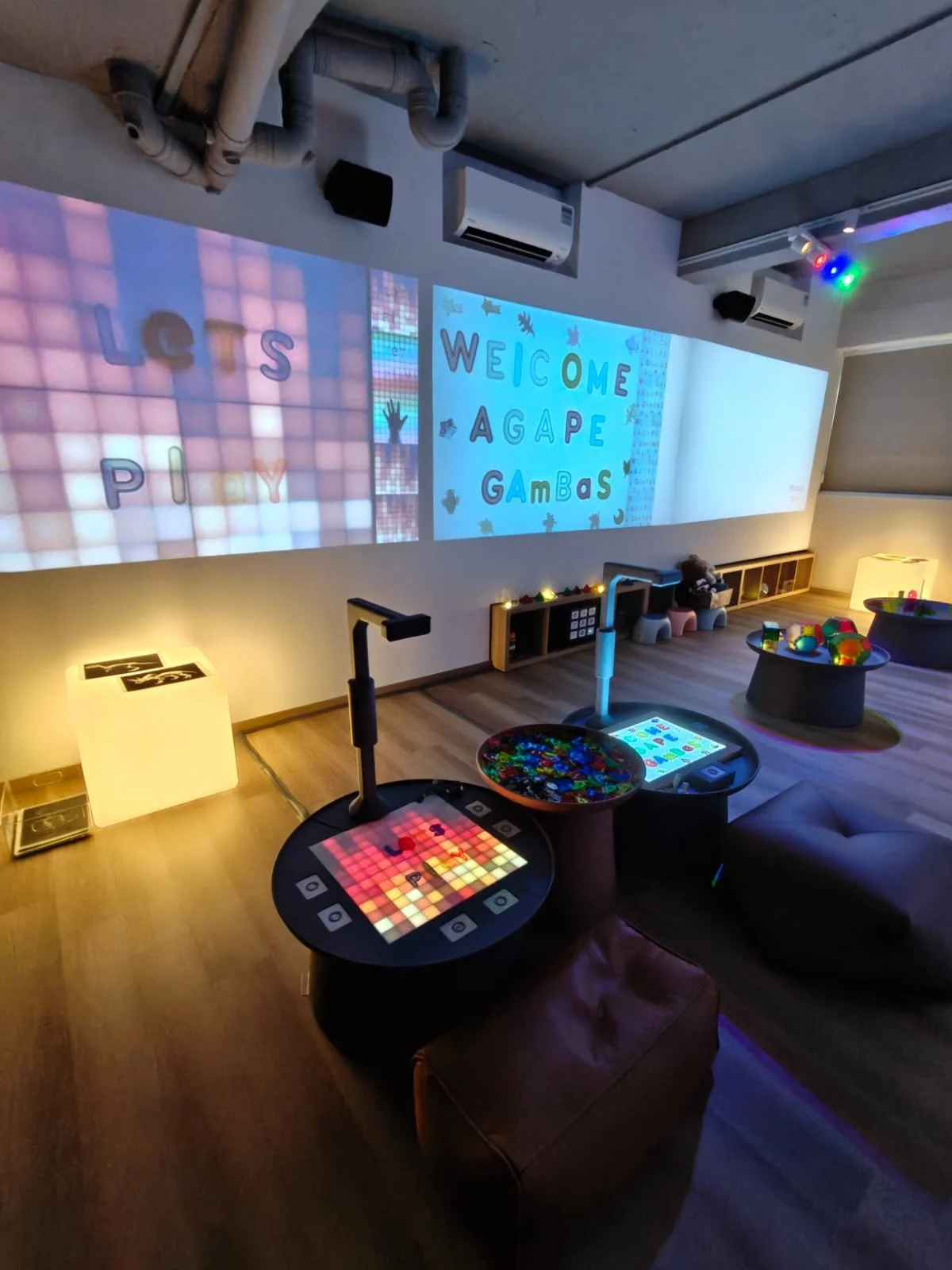 lights room set-up.jpeg