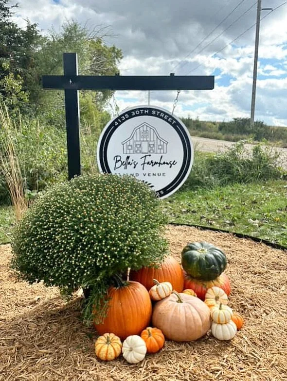 Everything you need to know about @bellas_farmhouse_venue, the beautiful location for our Fall Social! 🌾🍂🥂

Bella&rsquo;s Farmhouse is located just outside of Norwalk and provides venue rentals for weddings with up to 150 guests, as well as gradua