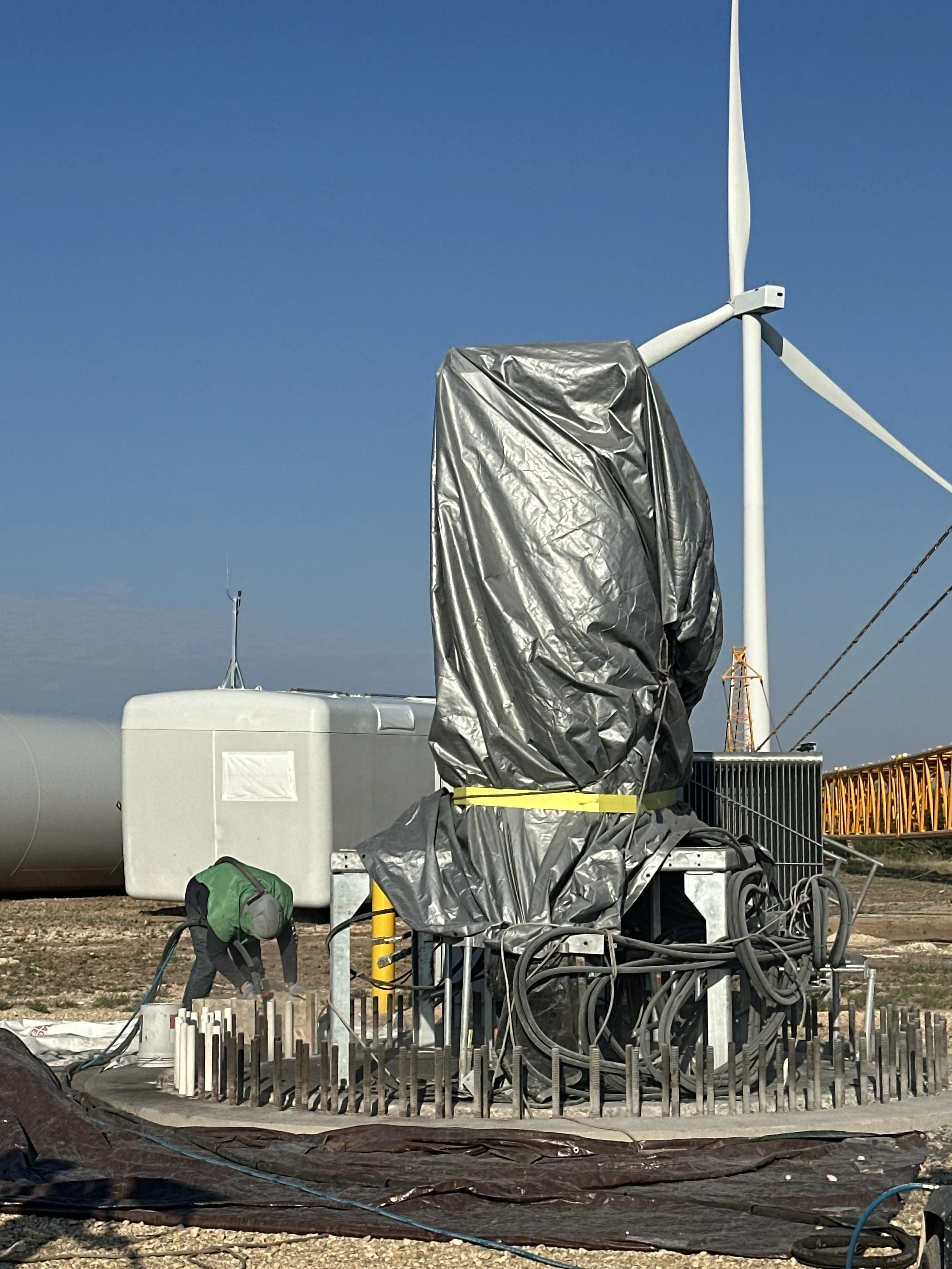 sandblasting decommission wind turbine.JPG