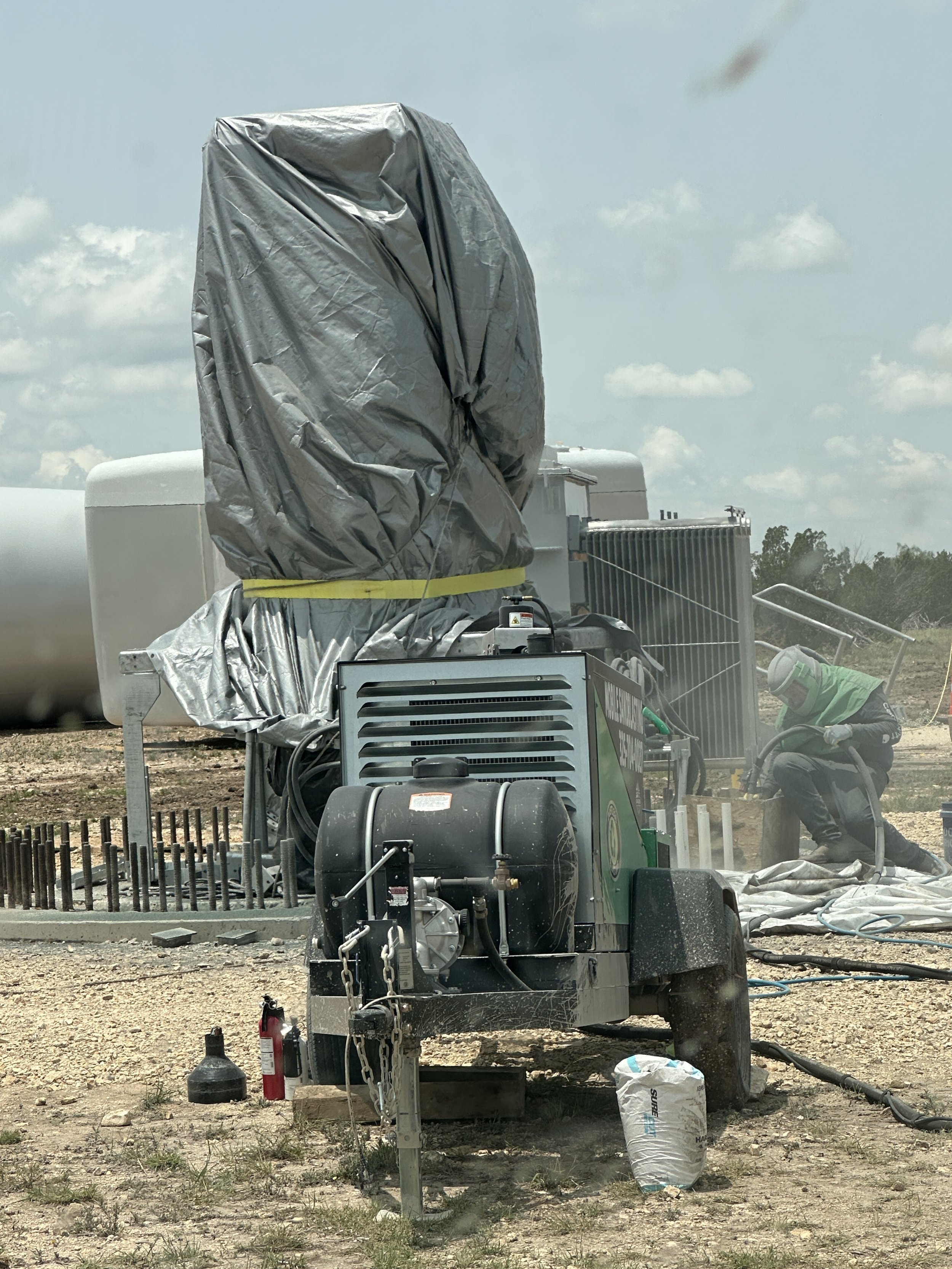 wind turbine sanblasting.JPG