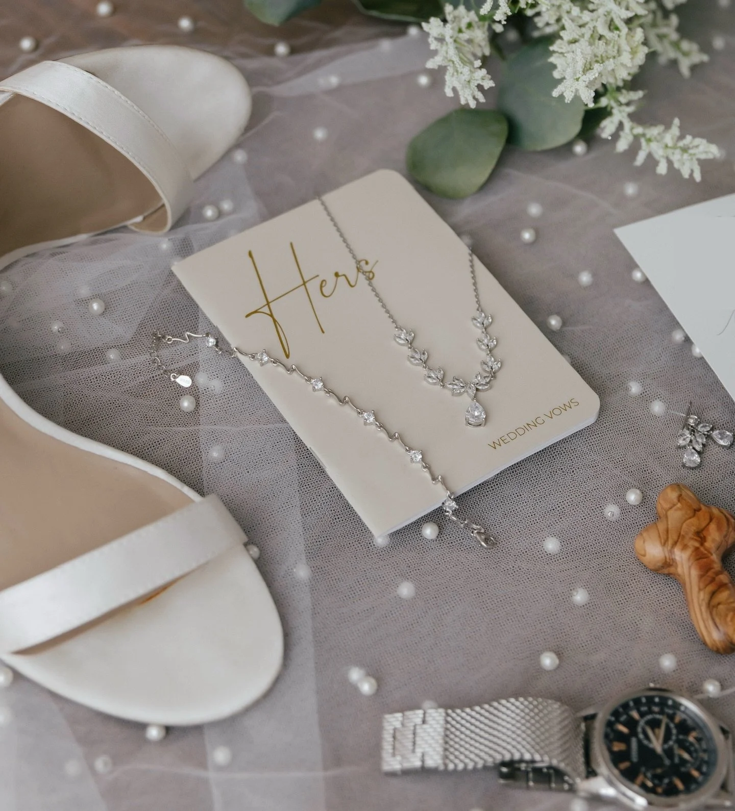 I actually can&rsquo;t wait to curate so many unique flat lays this year, and see what kind of creative ideas Cade comes up with!!! 

I&rsquo;m always putting something together in spare time because I love creating so much🥹🤍

#virginiaweddingphoto