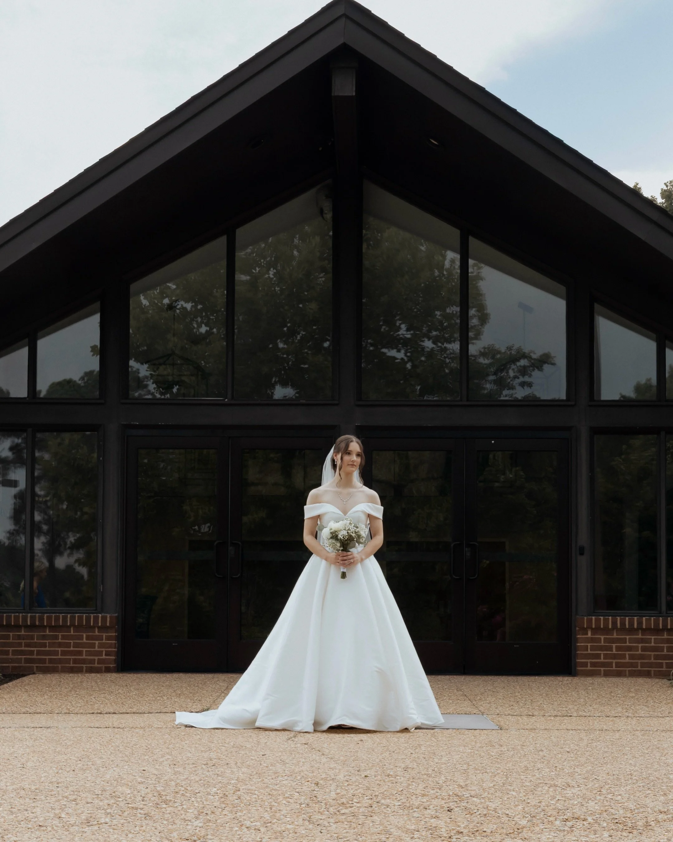 Some details from Kayleigh &amp; Matthew&rsquo;s wedding day, along with her bridals from last year and Matthew&rsquo;s solo shots the morning of 🤍

I cant wait to share more of their morning of soon! 

#virginiaweddingphotographer #centralvirginiaw