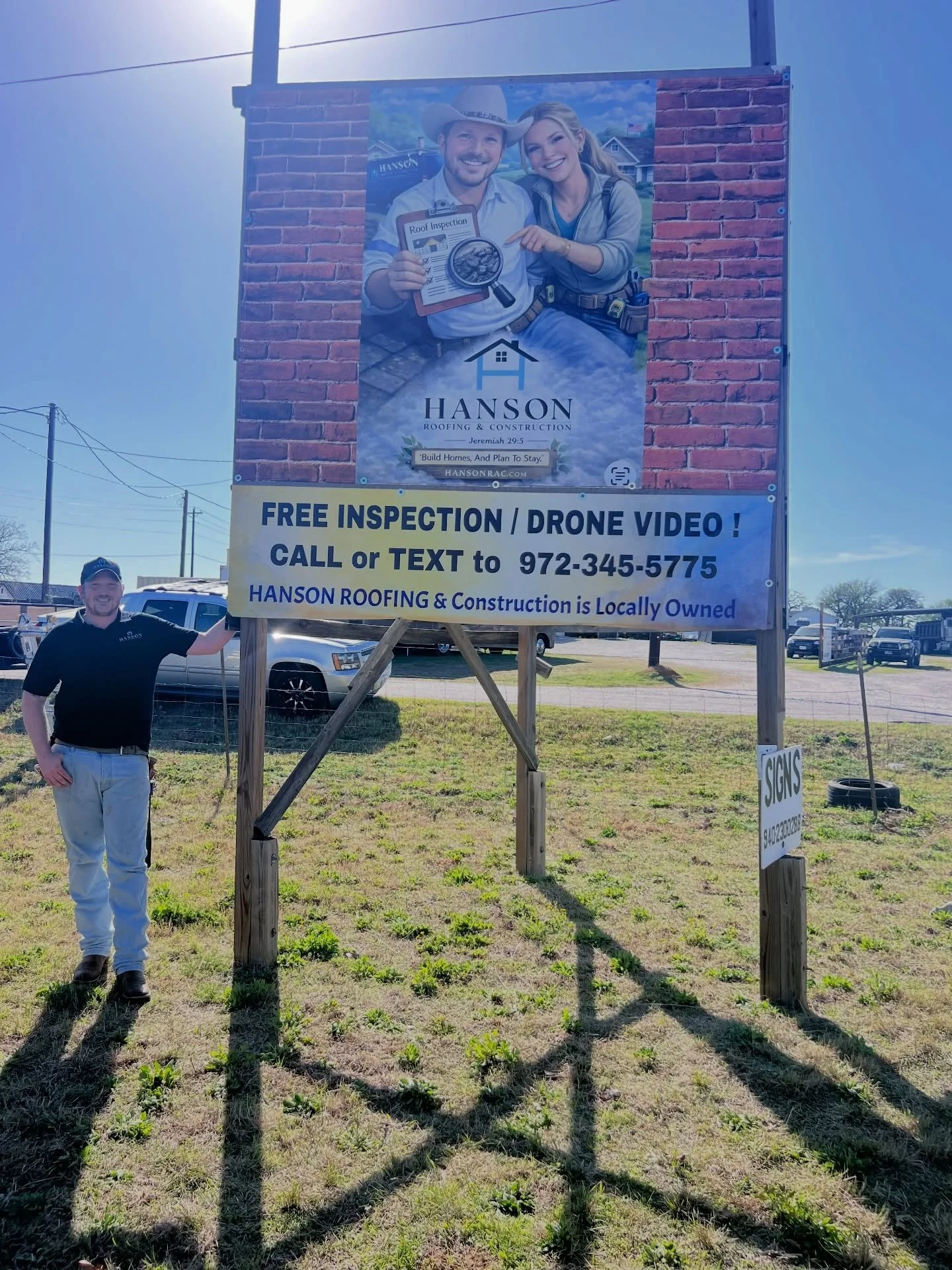 Big things happening in Argyle, Texas 🙌

You can now spot Hanson Roofing &amp; Construction right off FM 407!
We&rsquo;re proud to serve this community with honest work, quality craftsmanship, and roofs built to last.

If you see the sign, you know 