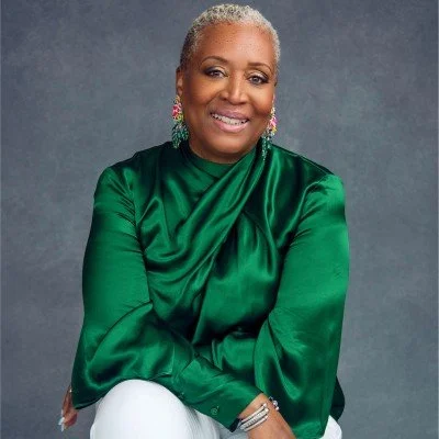 Lesa Frye, Founder of Embrace Joyful Living Coaching, LLC