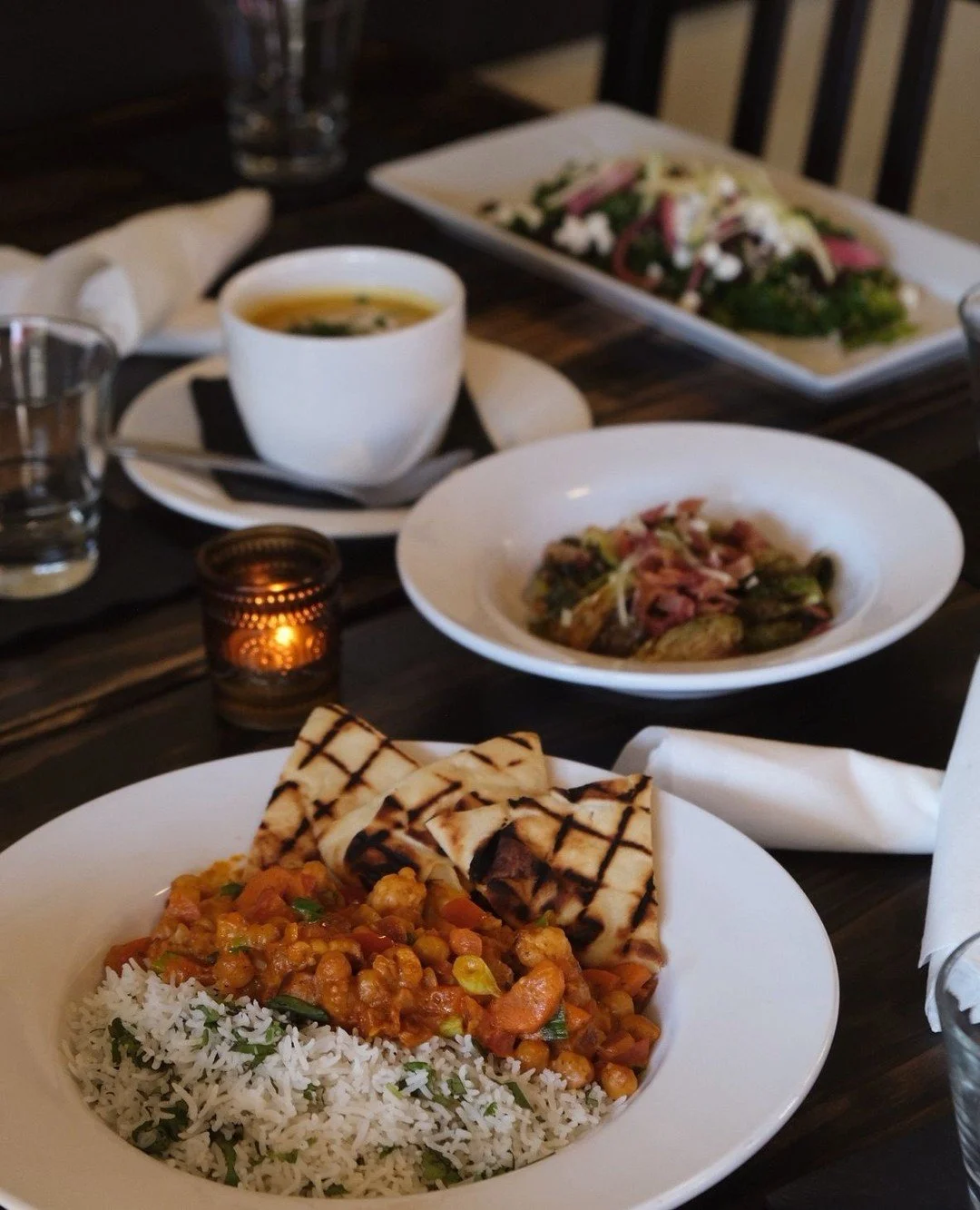 November is upon us! The perfect reason to gather some friends for some hearty comfort food 😋🍂⁠
⁠
#kaytooatblue