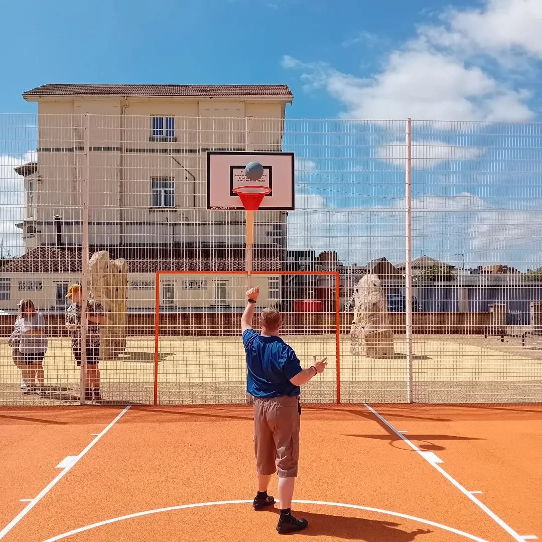 Basketball Pro 🏀
#team2gether #t2g #suffolk #suffolkarts #performingarts #art #performing #performance #art4all #arts4all #dance #lowestoft #kirkley #nonprofit #cic #station #stationstudios #circus #circusskills #accessable #charity #fundraising #
