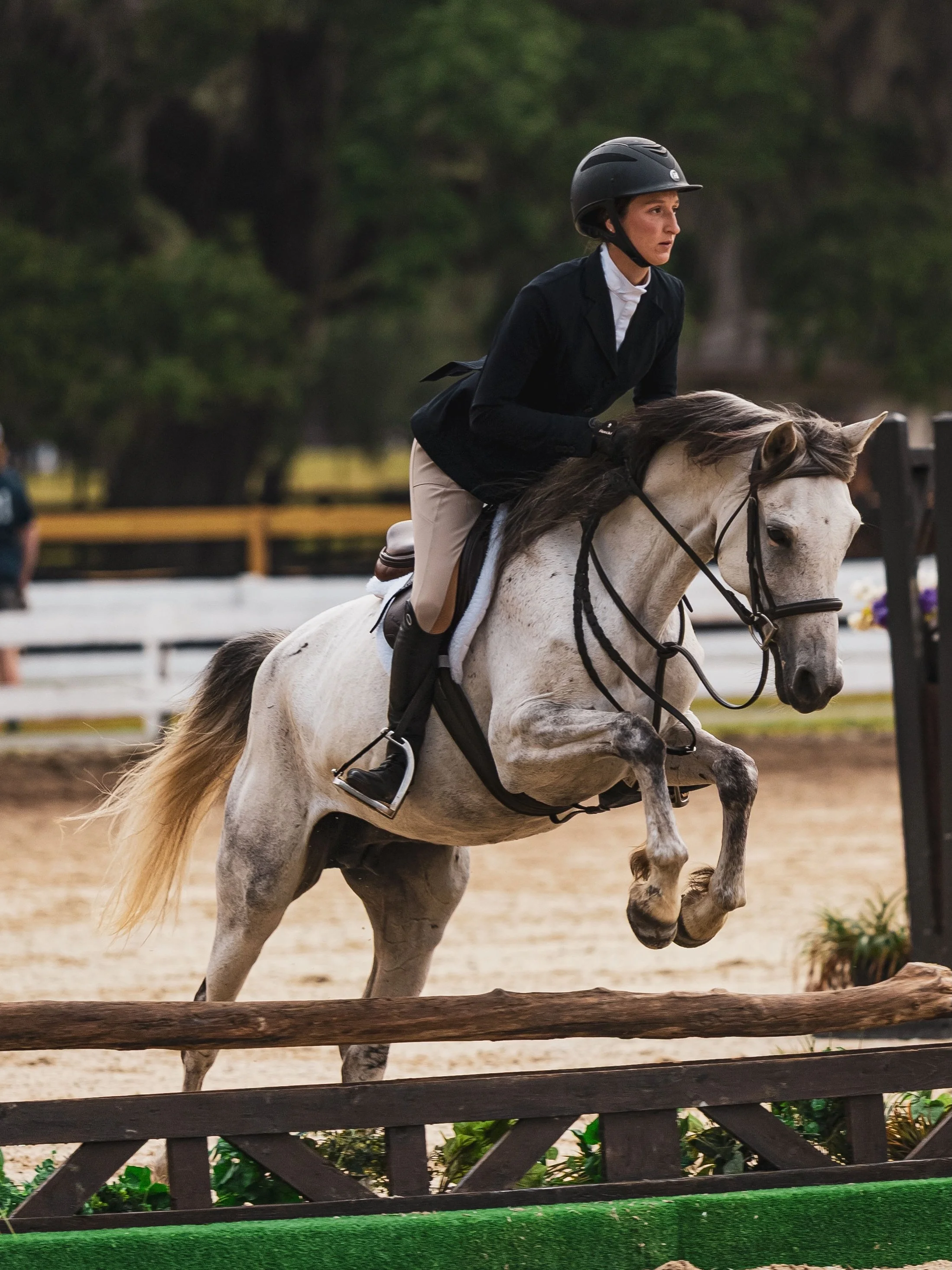 Horse Show Weekends ☀️🌴🐴

An amazing Derby Days show put on by @horseshowsintheparkllc this past weekend! So many amazing highlights and accomplishments packed into three days! Nora had her first show and I&rsquo;m still misty eyed over it 🥹 I cou