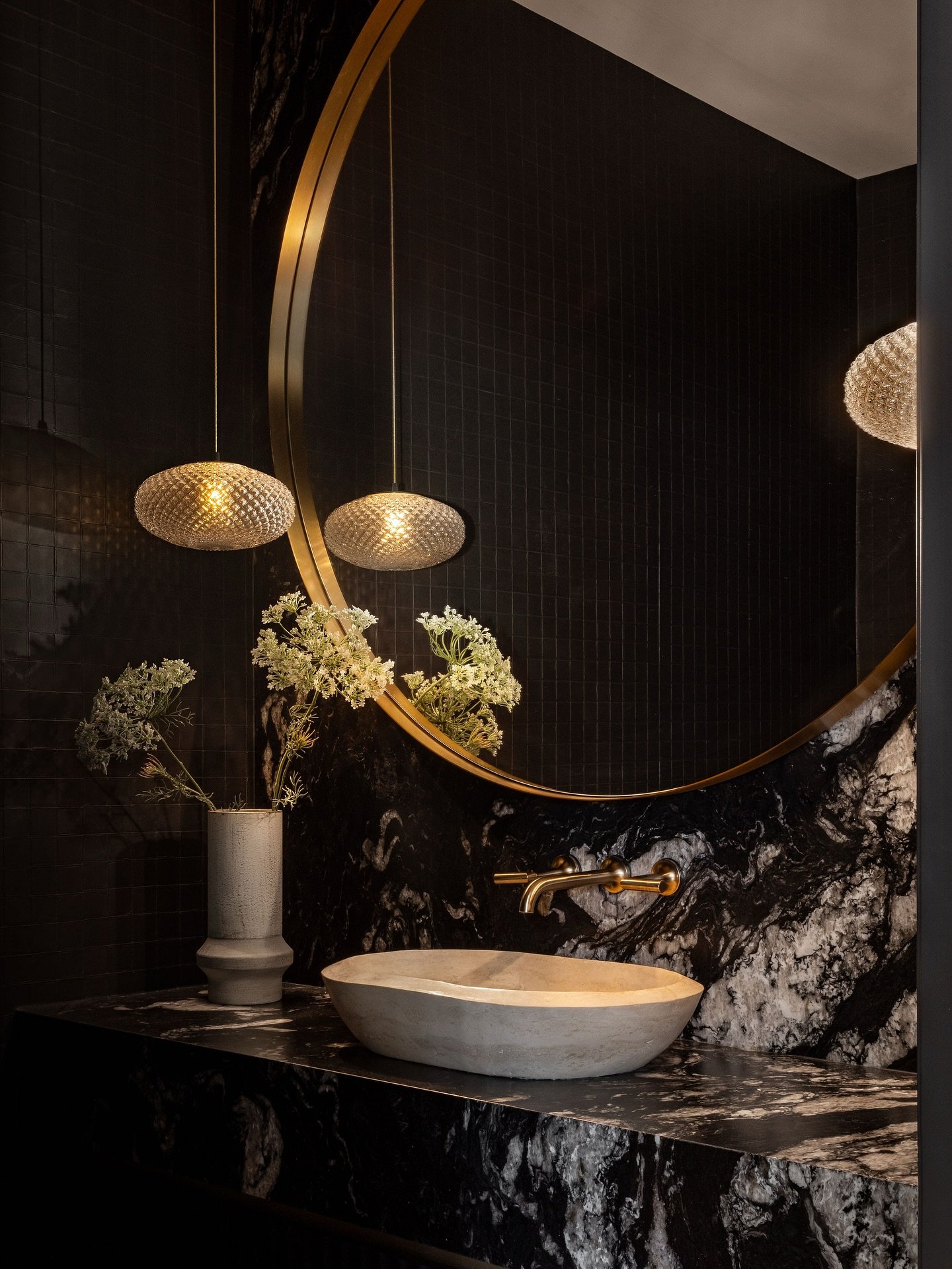 Check out these pendants! When we came across @ianmarshlighting&rsquo;s booth at the 2024 Interior Design Show, we instantly fell in love and hoped we&rsquo;d have a client willing to integrate them into their home. You can imagine our excitement whe