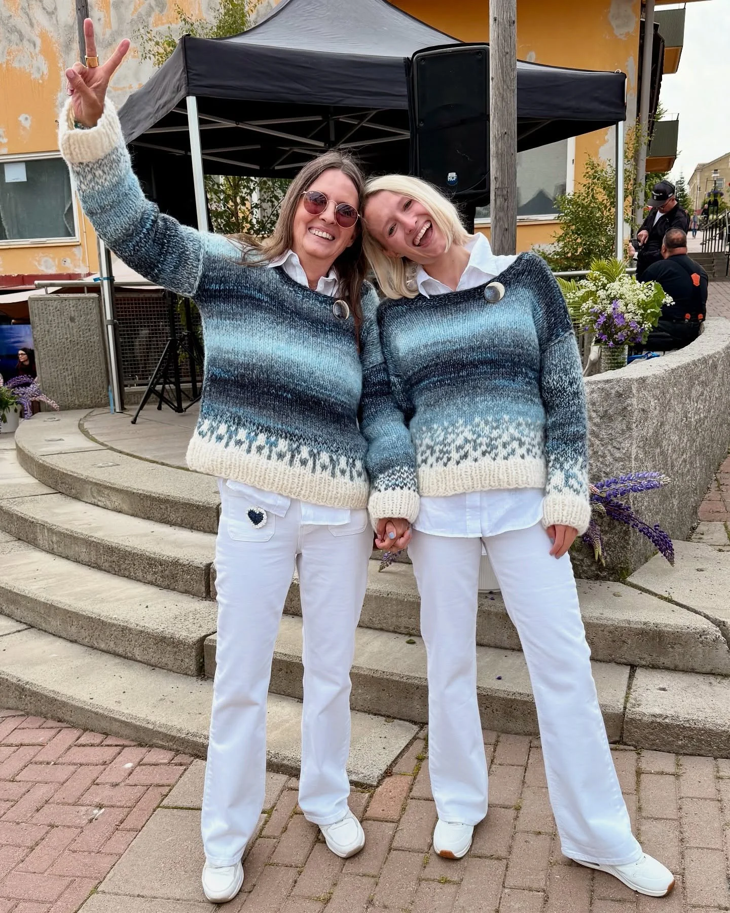 We are more than happy to be here 🥂✨
#twins 🫶🏻