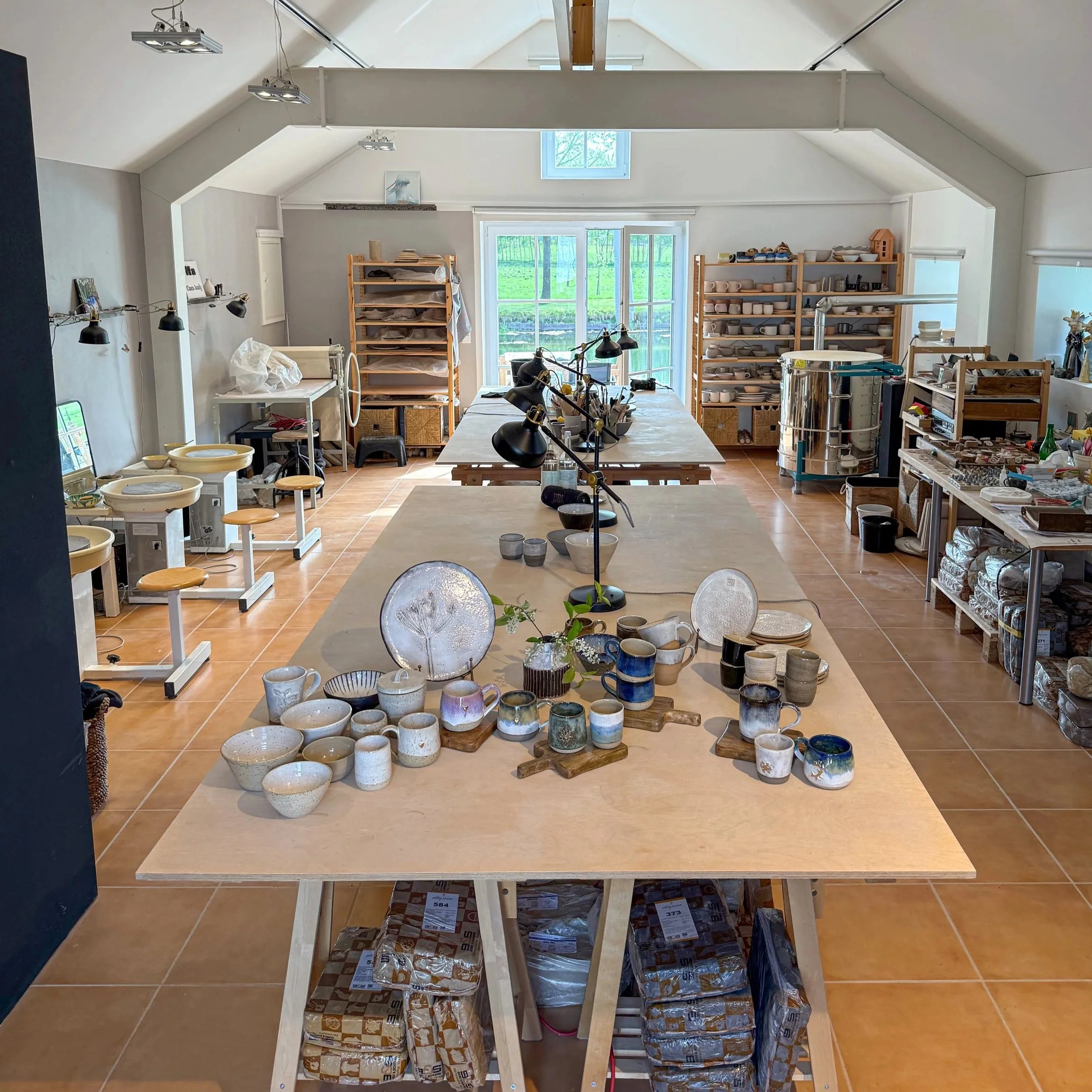 Ceramics_for_your_soul_Toepferatelier_hochformat.jpg