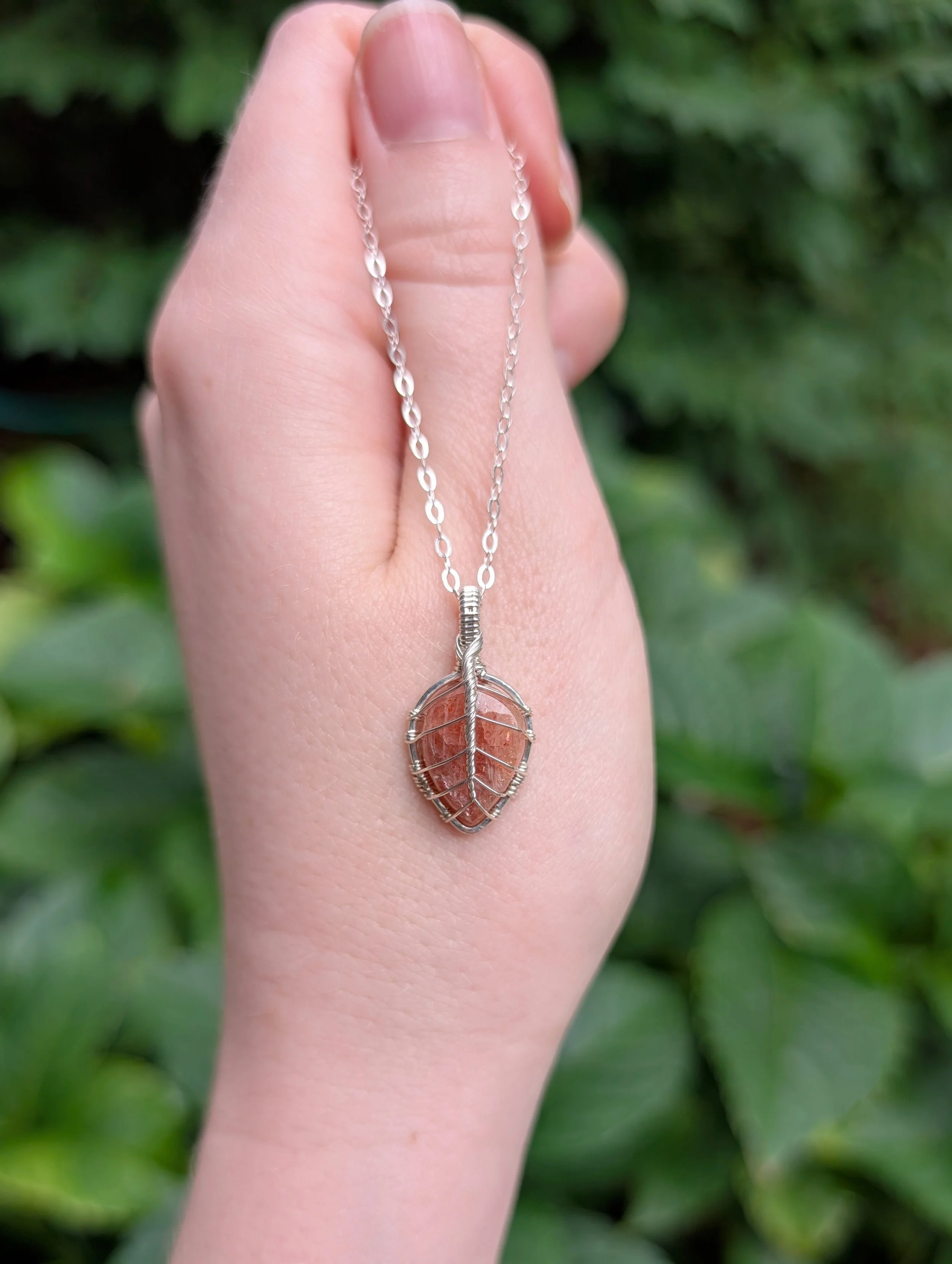 Mini Leaf Necklace with Sunstone in Sterling Silver