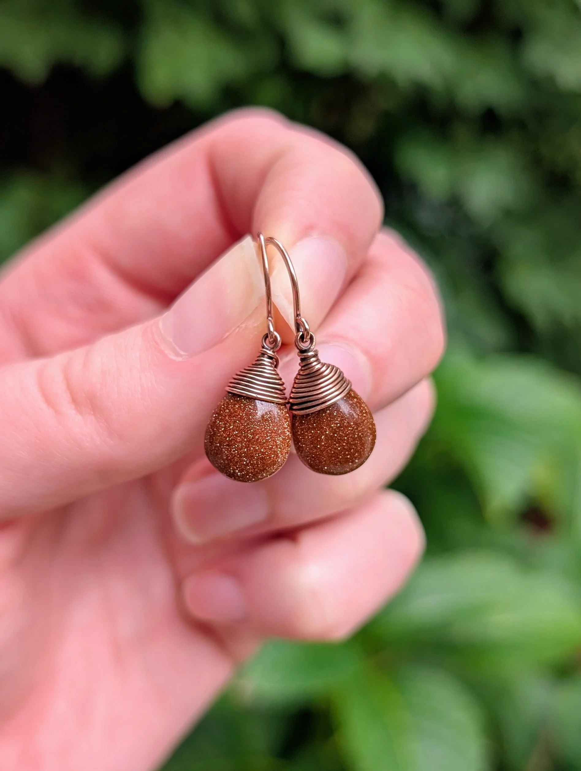 Teardrop Earrings with Goldstone in Copper