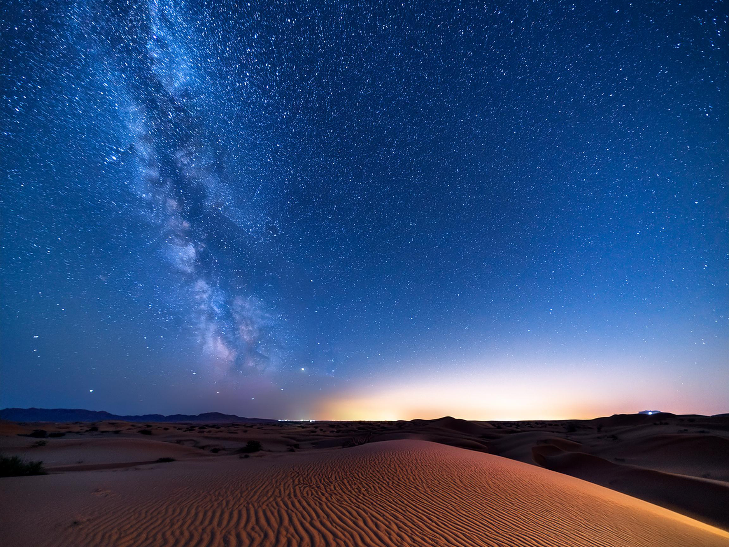 Starry Night Sky Over Desert Dunes - High-Resolution 16x12 Photo of the Milky Way | 400 PPI