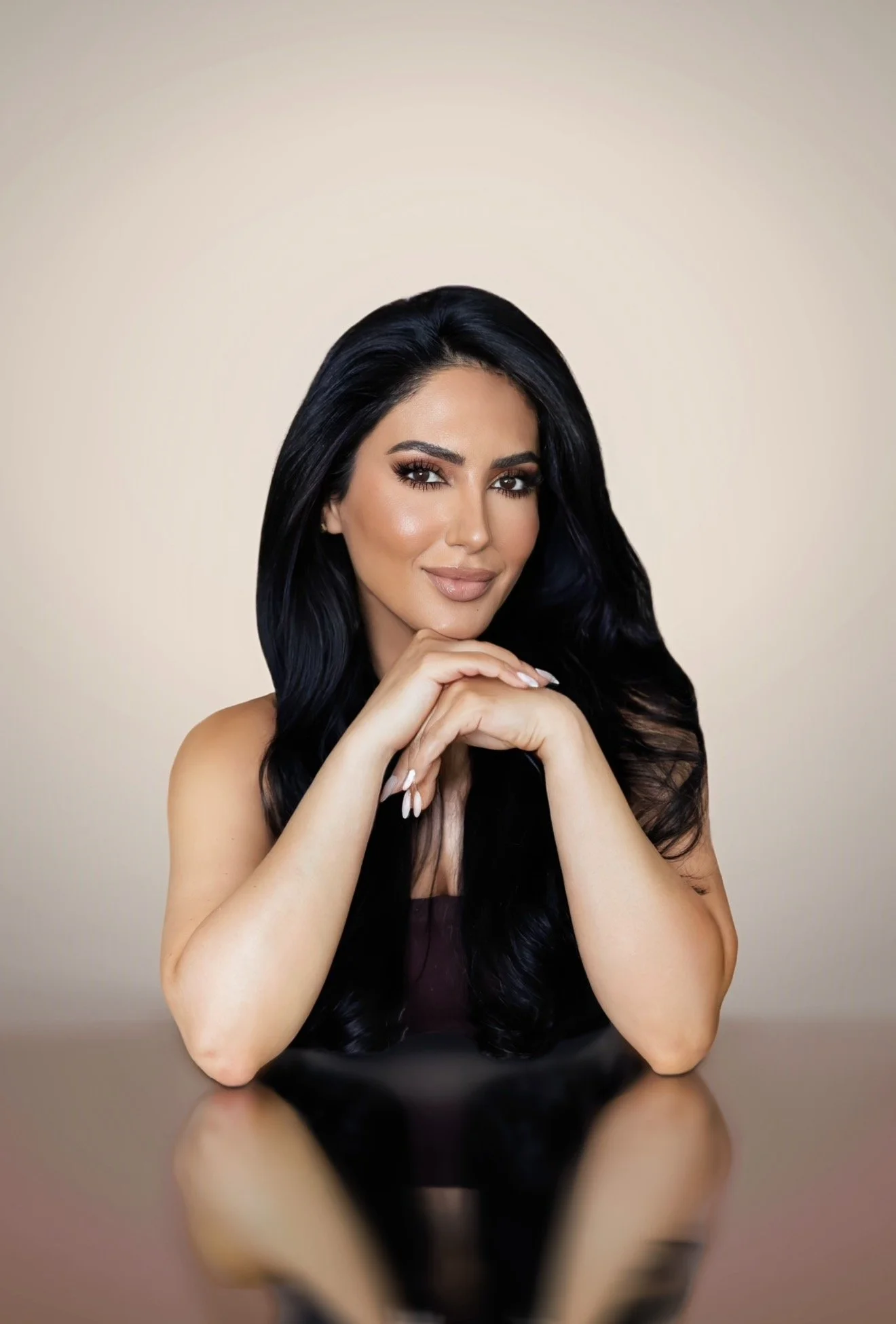 Sydney Sajadi, founder of Sanadi Life, integrative health and wellness consultant specializing in hormone health, longevity, and personalized wellness protocols.