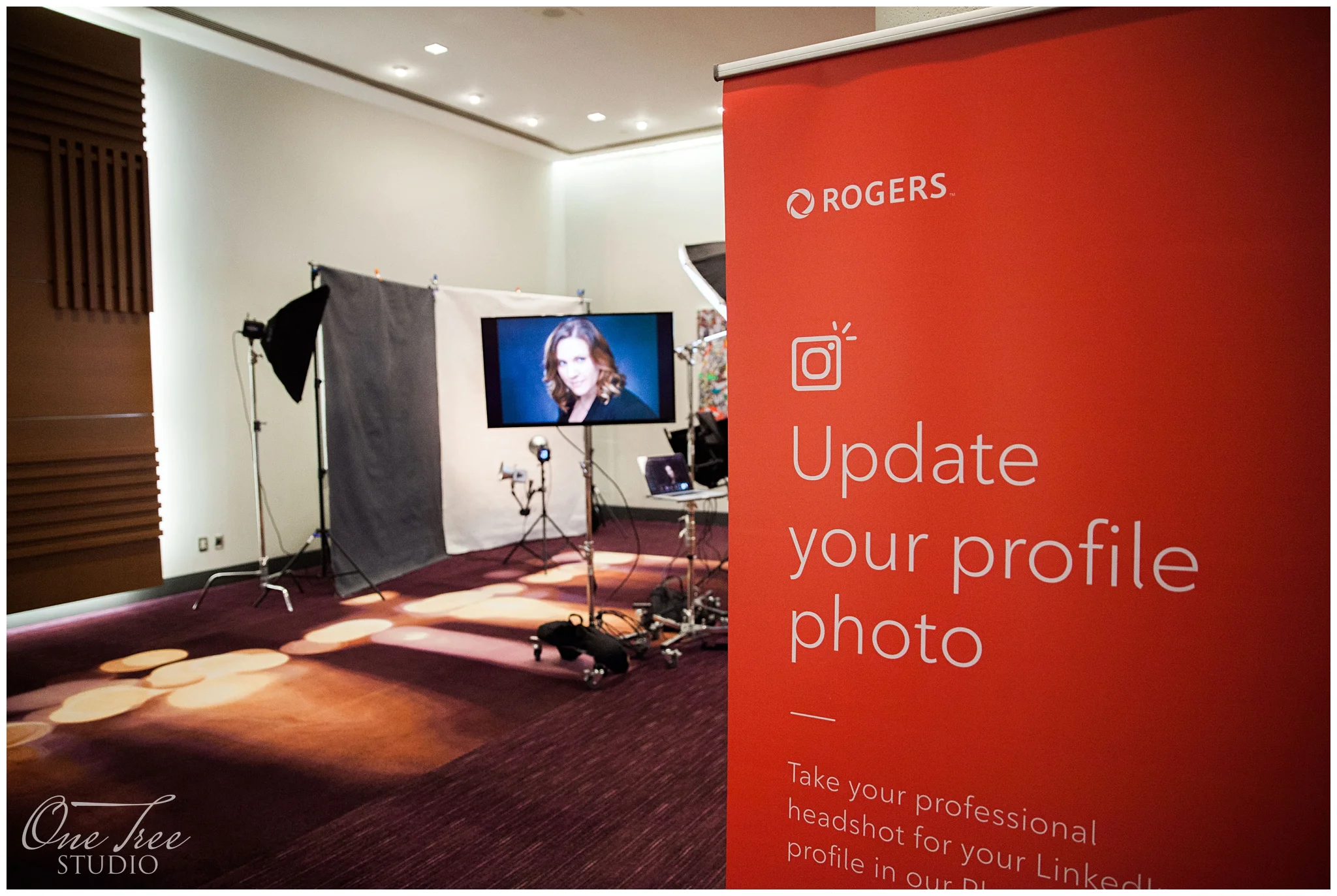 High Volume Executive Headshots | Rogers Communications | One Tree Studio Inc. | Metro Toronto Convention Centre