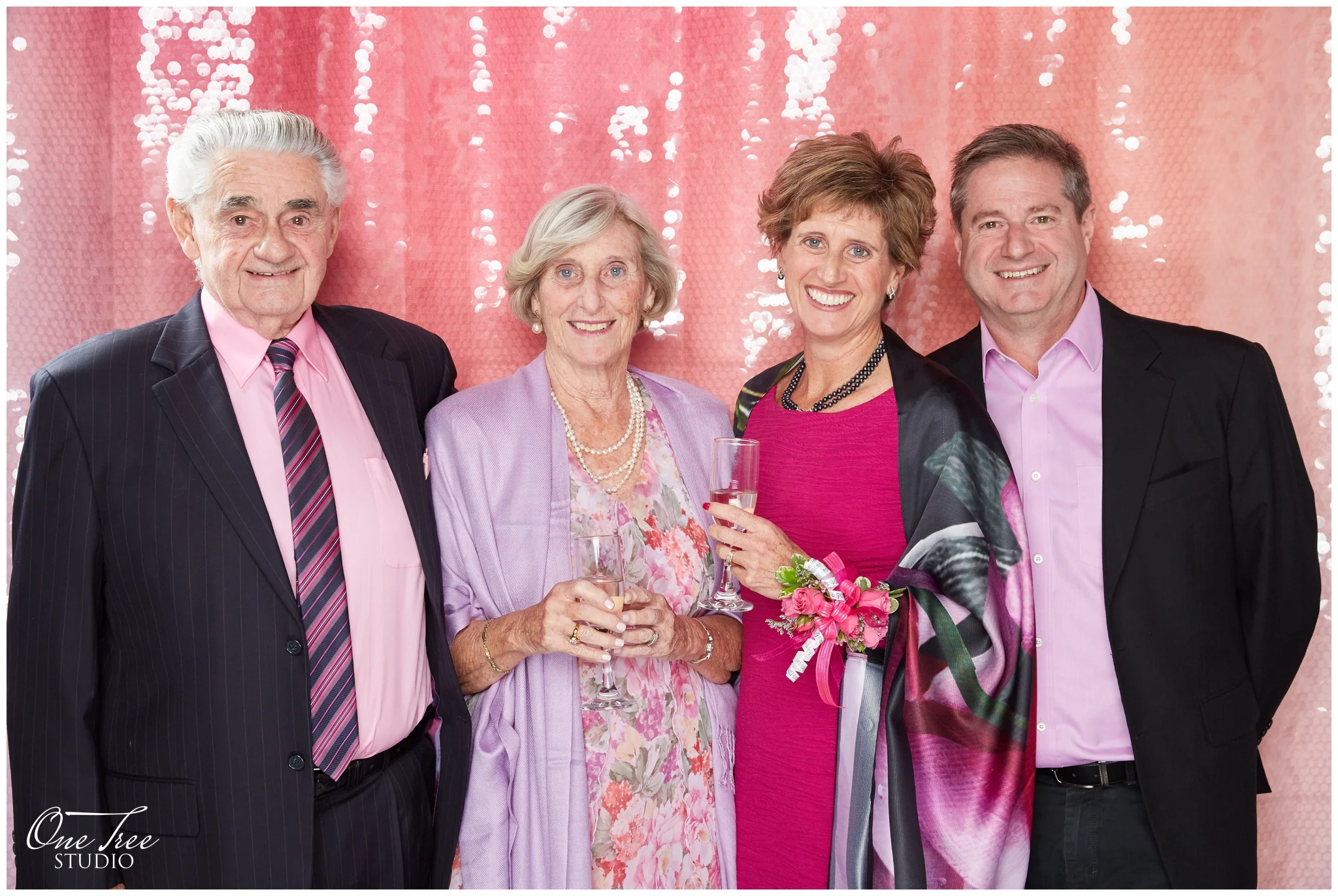 Best Photo Booth | Toronto Niagara | One Tree Studio Inc.