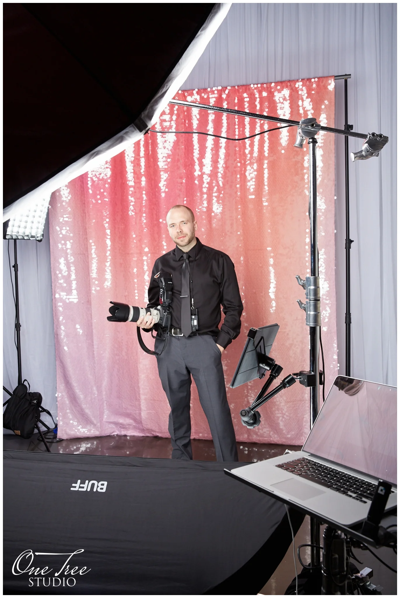 Best Photo Booth | Toronto Niagara | One Tree Studio Inc.