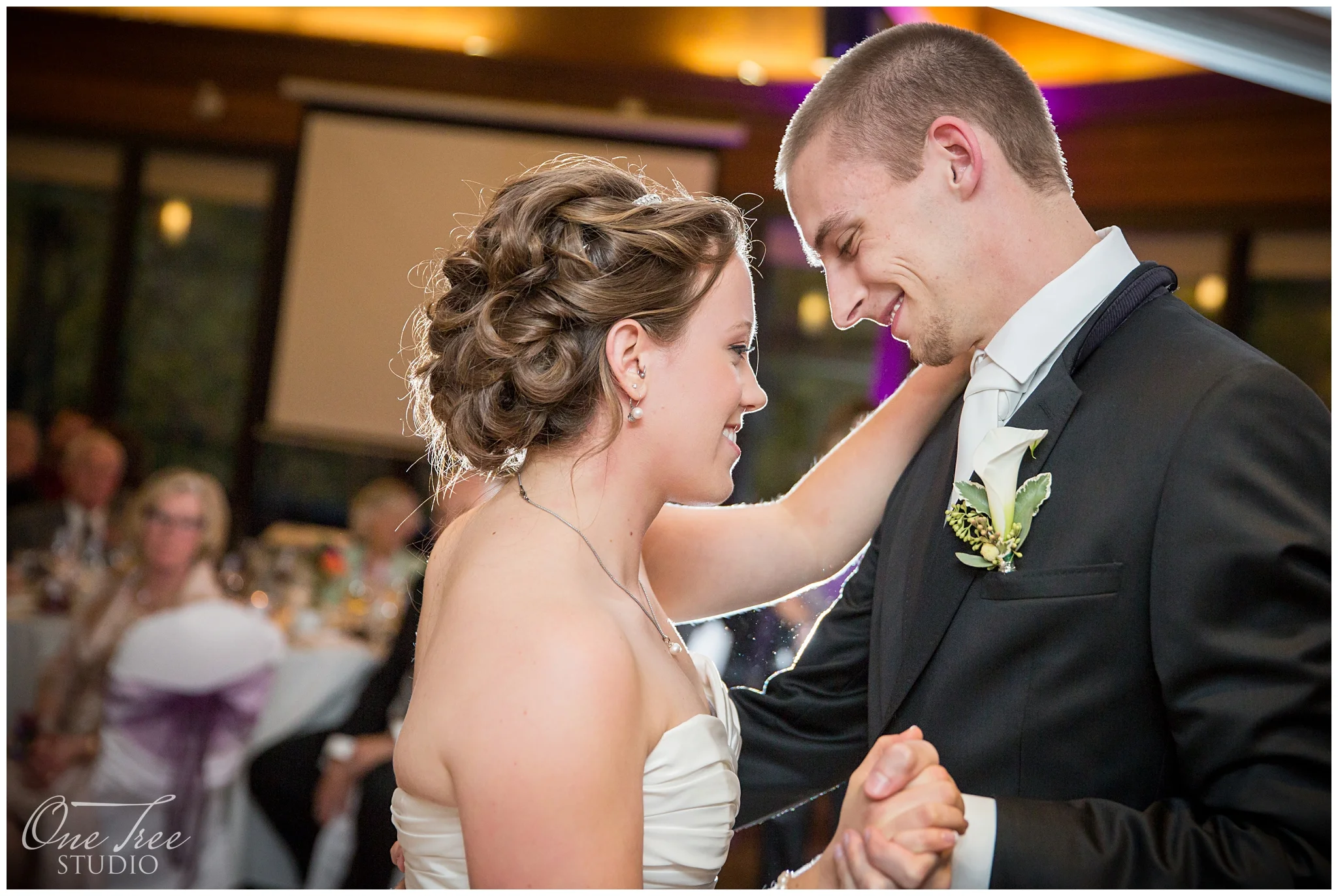 Jenn + Sam's Wedding Day | Credit Valley Golf Club | Toronto Wedding Photographer