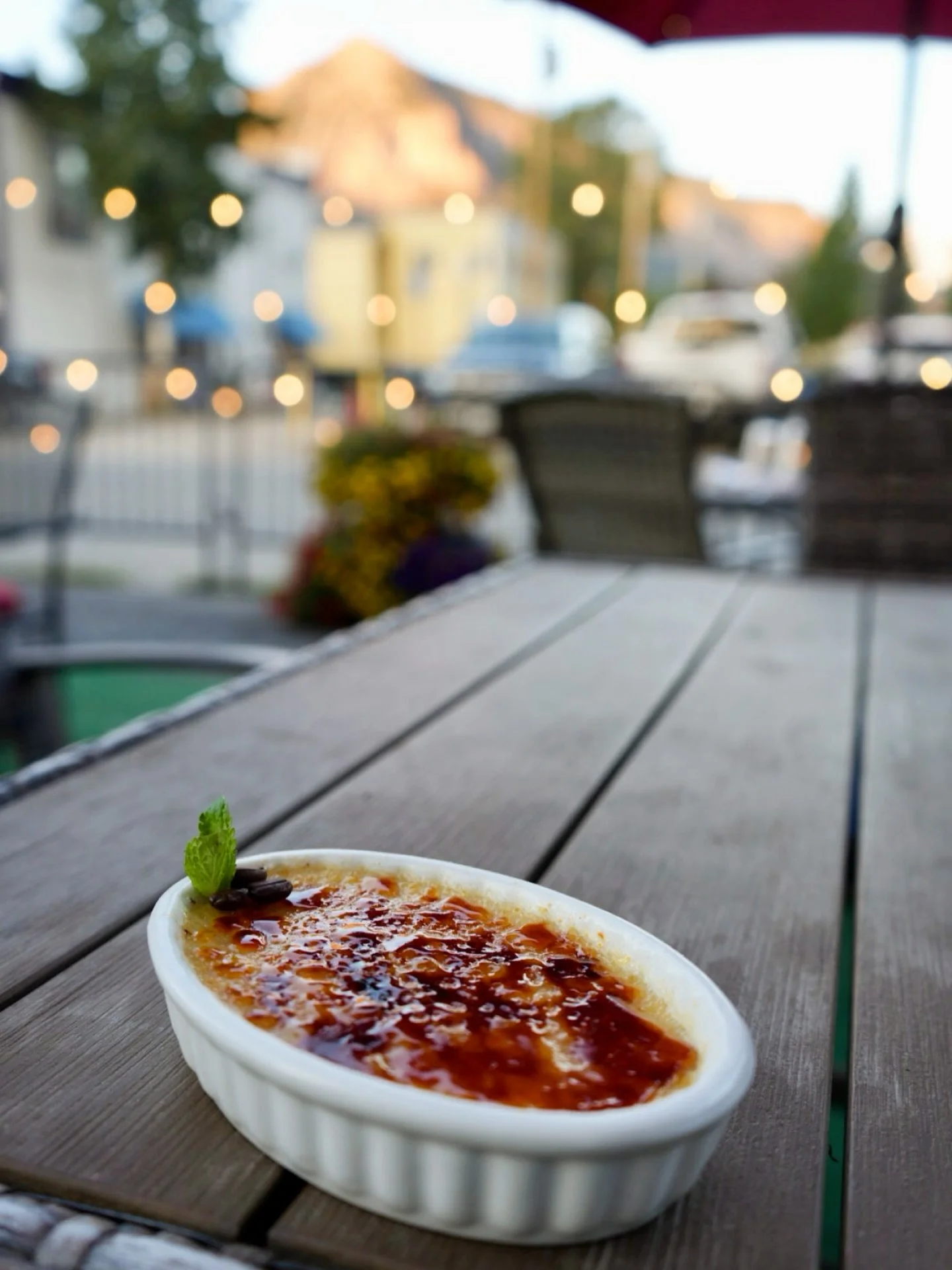 POV: you never skip dessert, even when you&rsquo;re &lsquo;too full&rsquo; 😇 will we be seeing you at The Noodle for Labor Day weekend? 

#TheGourmetNoodle #CrestedButte #Colorado #CrestedButteColorado #DessertMenu #Dessert #ColoradoTourism #TravelC