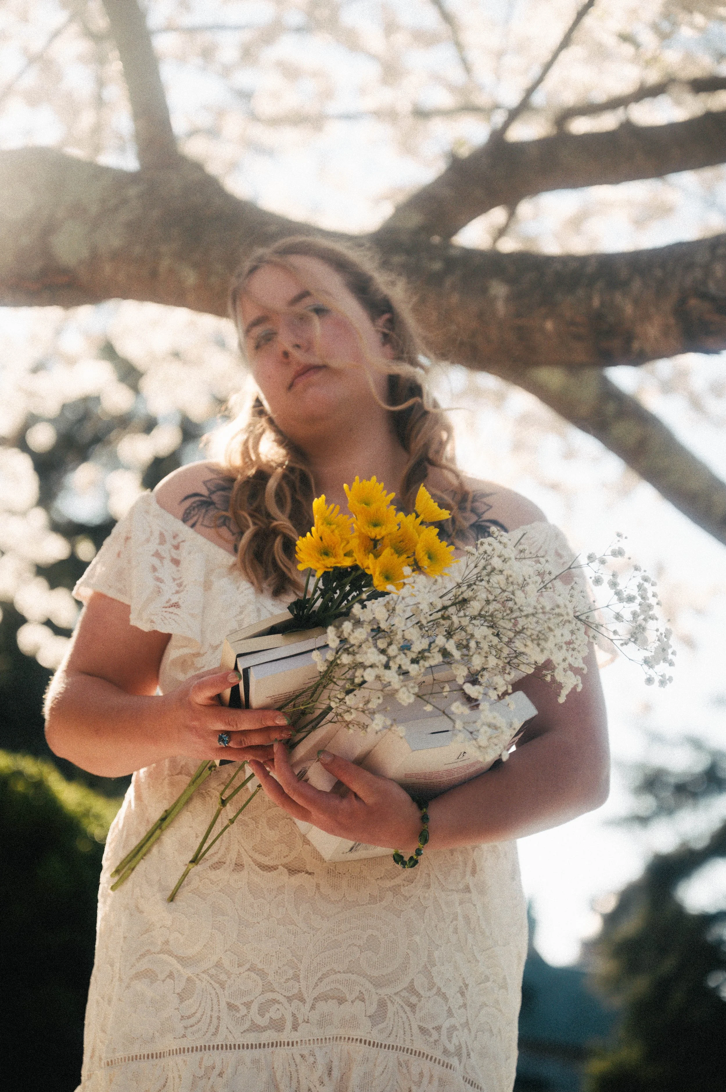 richmond-graduation-photos-cherry-blossoms-hannah-louise-photo.jpg