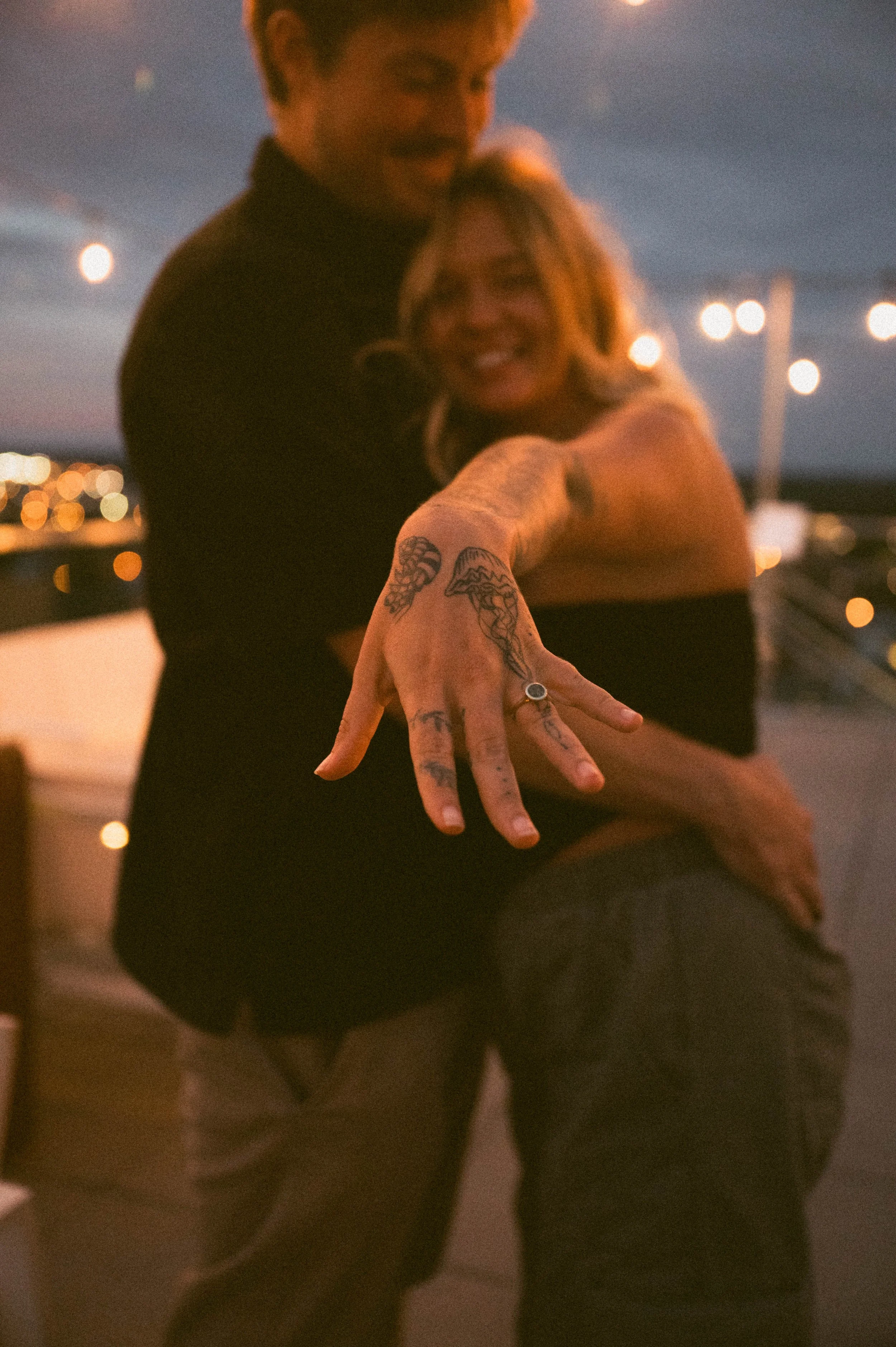 richmond-sunset-rooftop-engagement-view-hannah-louise-photo-4.jpg