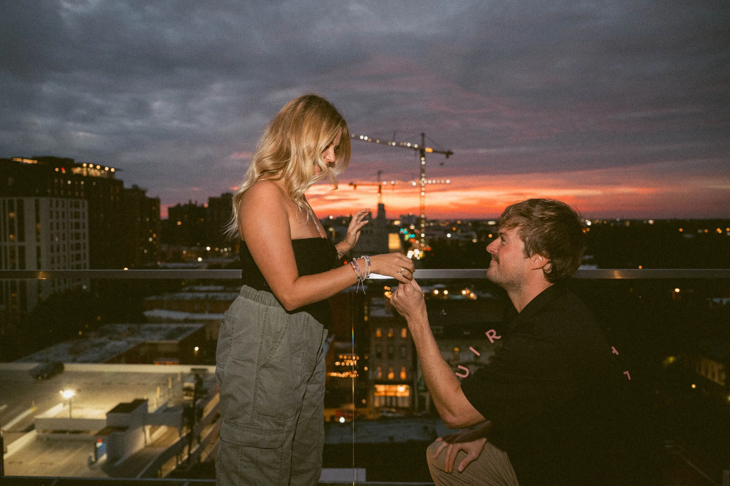 richmond-engagement-photographer-sunset-proposal-quirk-hotel-hannah-louise-photo-3.jpg