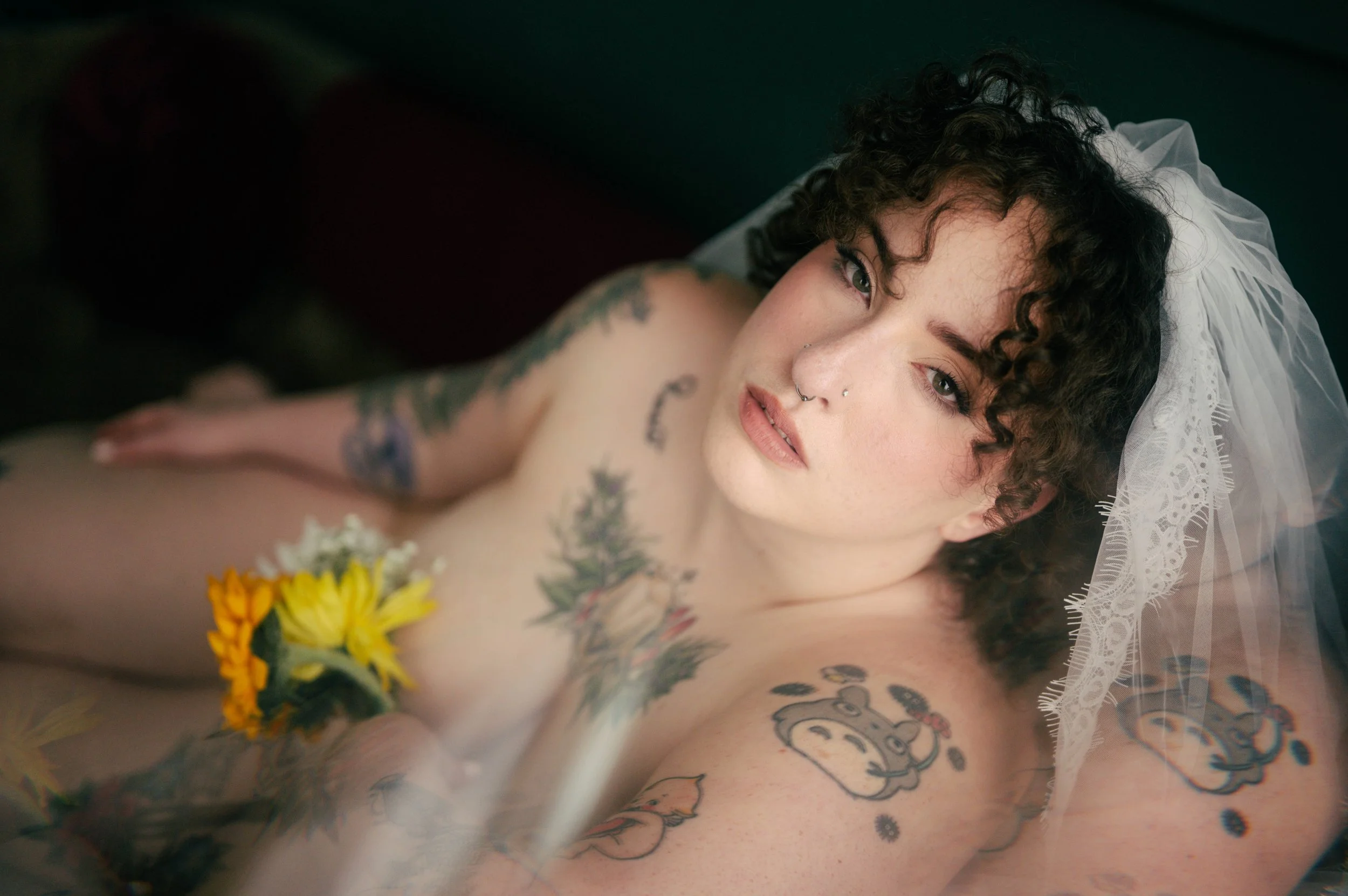 bridal-boudoir-with-flowers-richmond-va.jpg