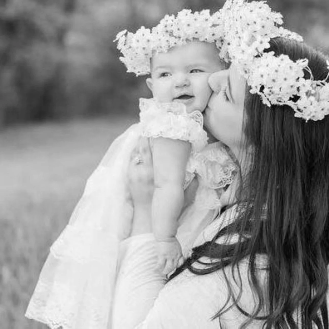 IBCLC lactation consultant serving Charlotte, NC (Mecklenburg County) and York County, SC, including Fort Mill, Tega Cay, Indian Land, Rock Hill, Clover, Lake Wylie, and Newport.