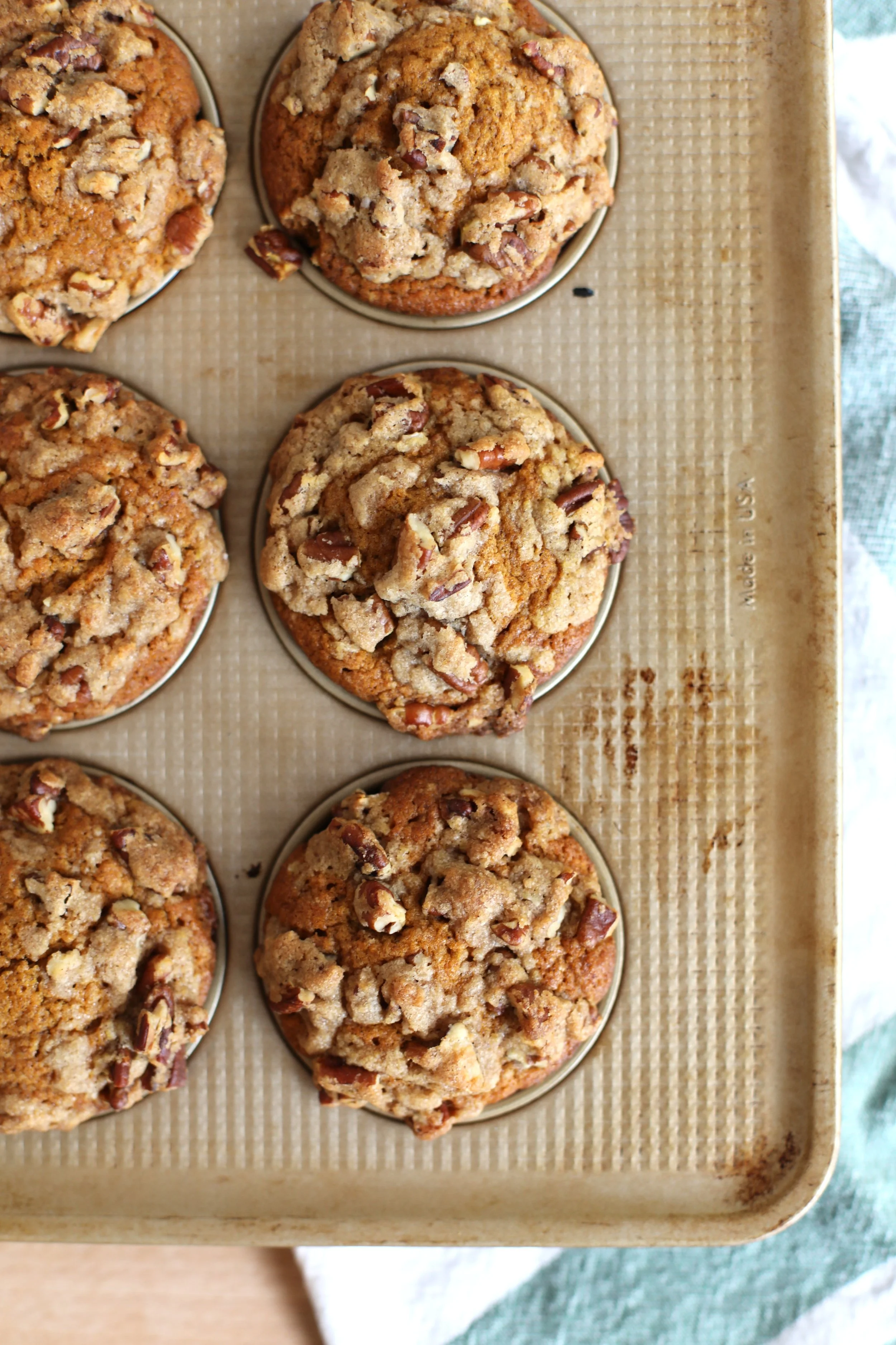 8/18 Delivery: Pumpkin Streusel Muffin (2 pack)