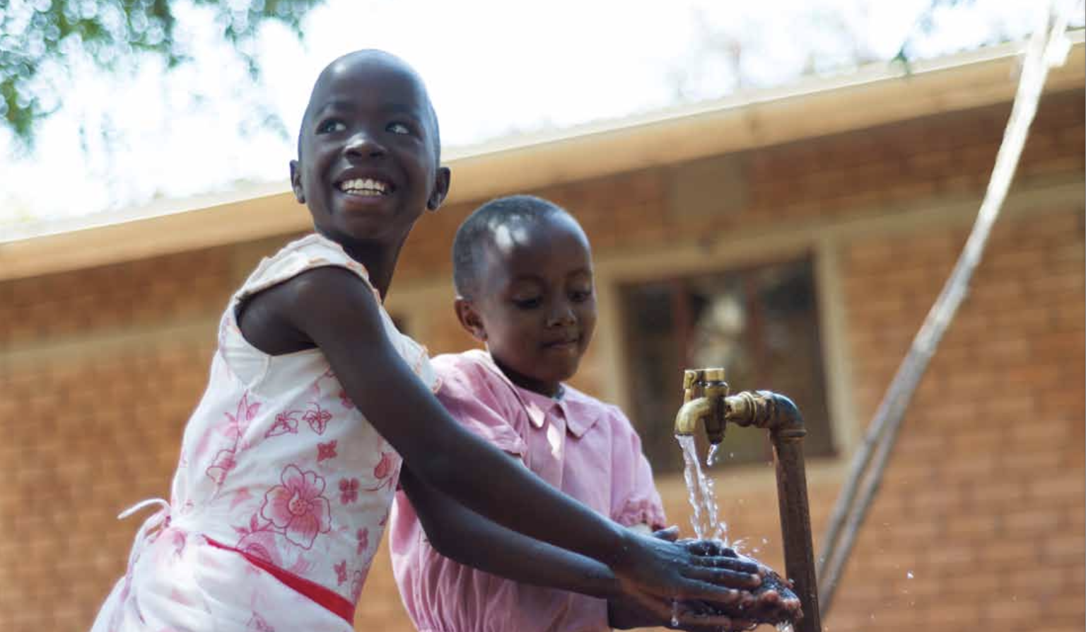 U.S. CUTS HEALTH AID AND TIES IT TO FUNDING PLEDGES BY AFRICAN GOVERNMENTS. Stephanie Nolen for The NY Times.